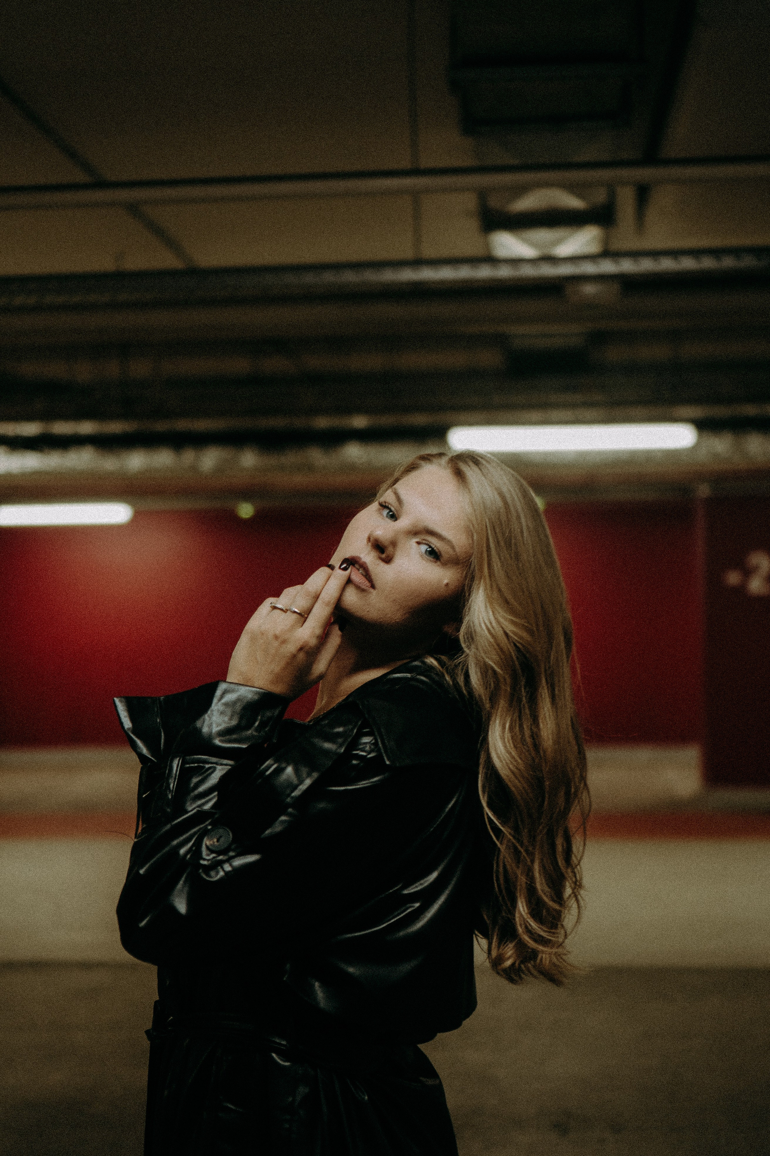 НА ПАРКОВКЕ. Профессиональный фотограф, Санкт-Петербург — Виктория Богомолова