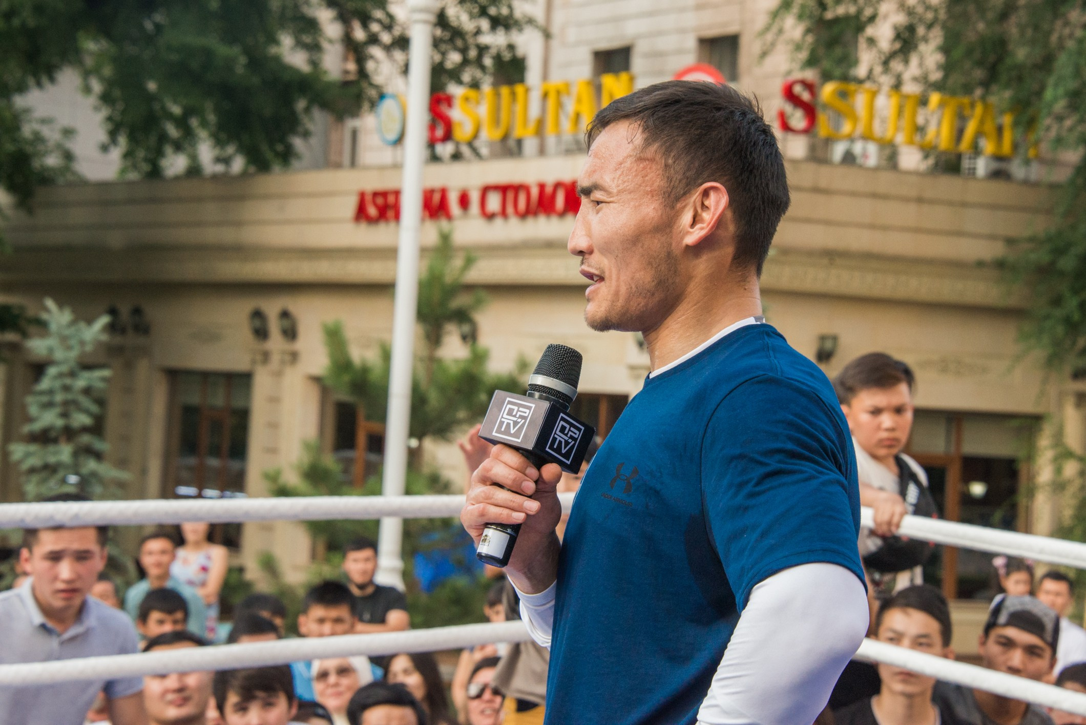 Бокс. Фотосъёмка. Фотограф Сергей Авдеев-семейный и детский фотограф в Алматы