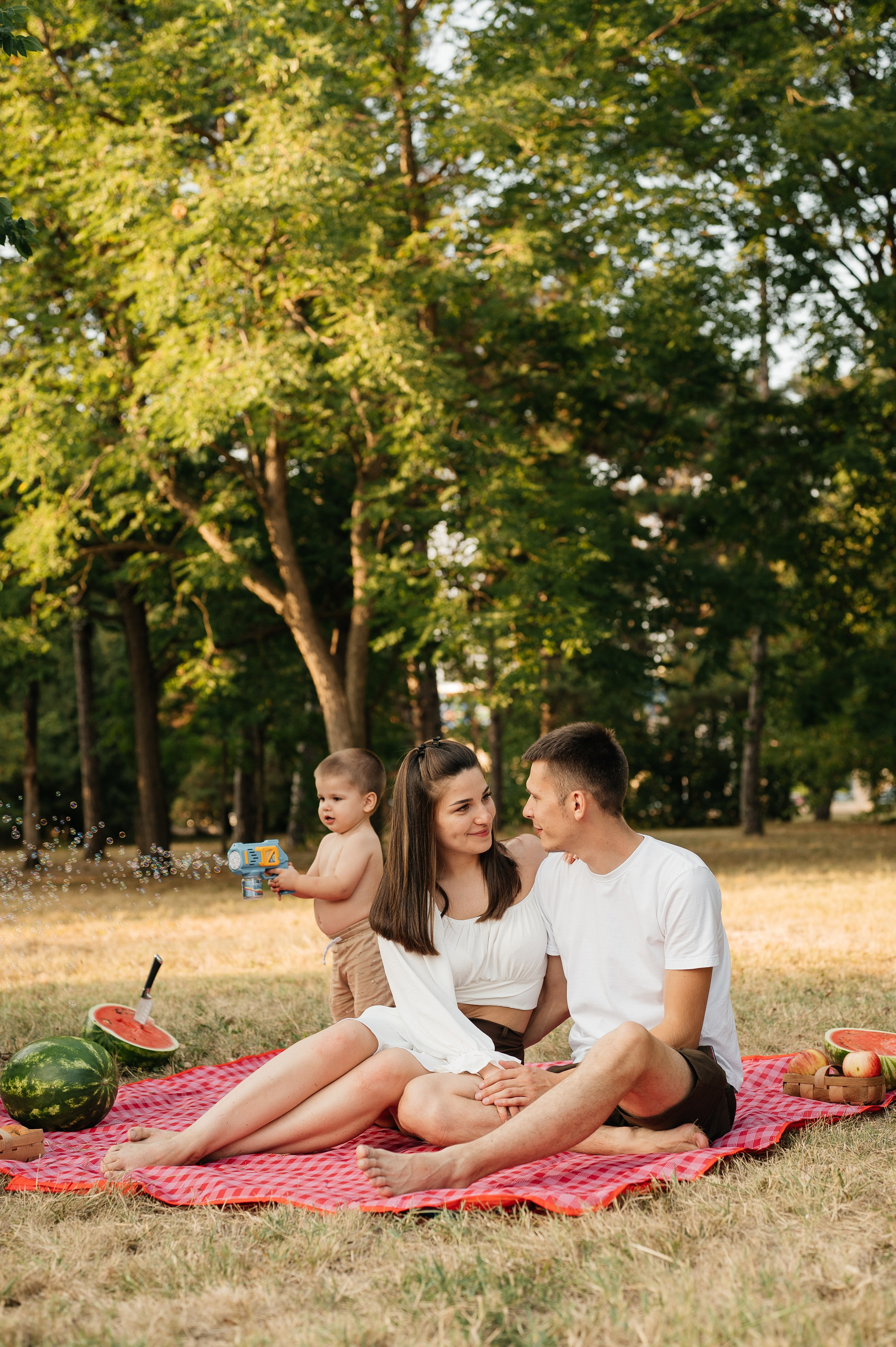 Летняя семейная фотосессия в парке. Свадебный и семейный фотограф в Краснодаре Алина Мельник