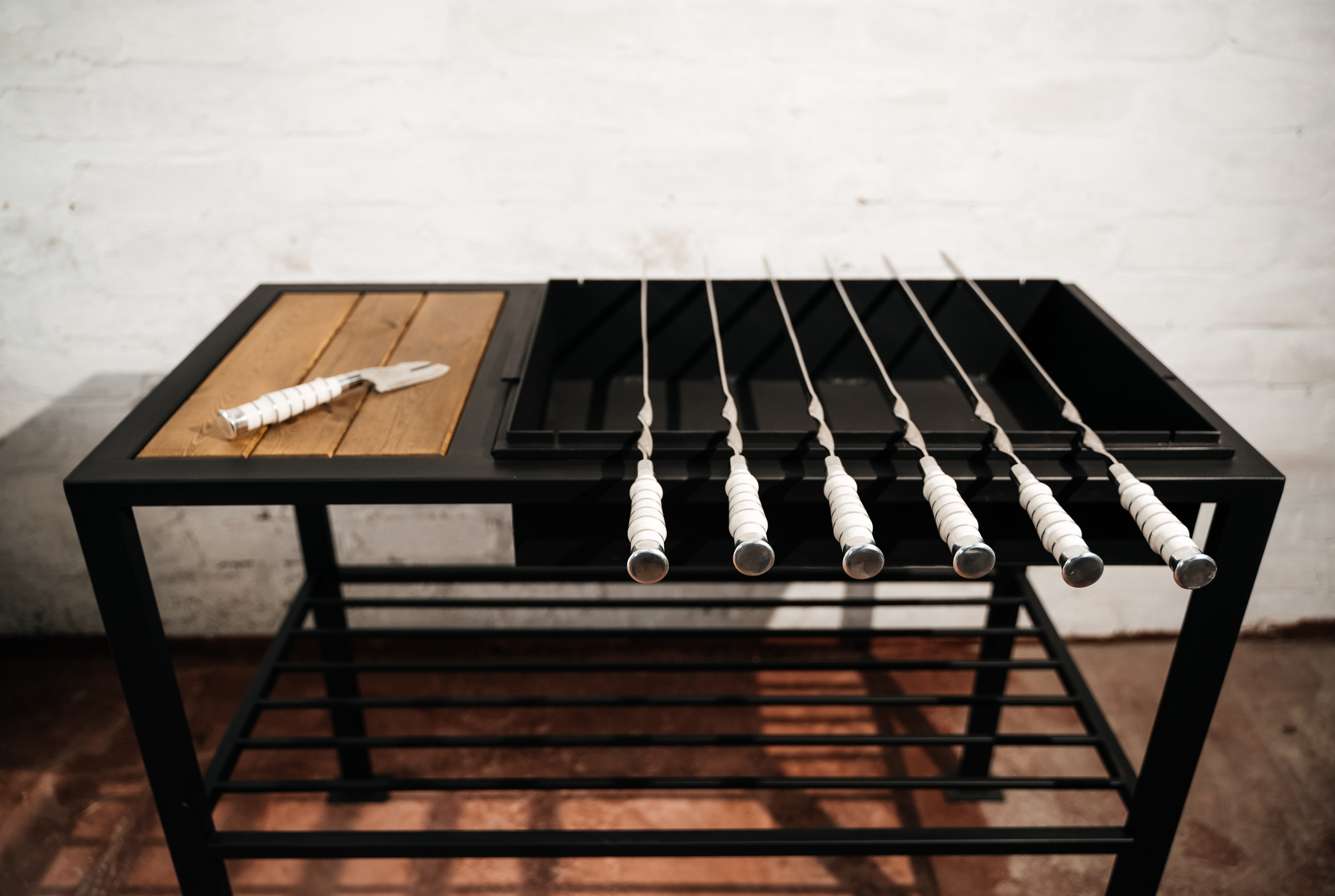 Мебель на заказ Ставрополь. LoftKost изготовление мебели Лофт в Ставрополе