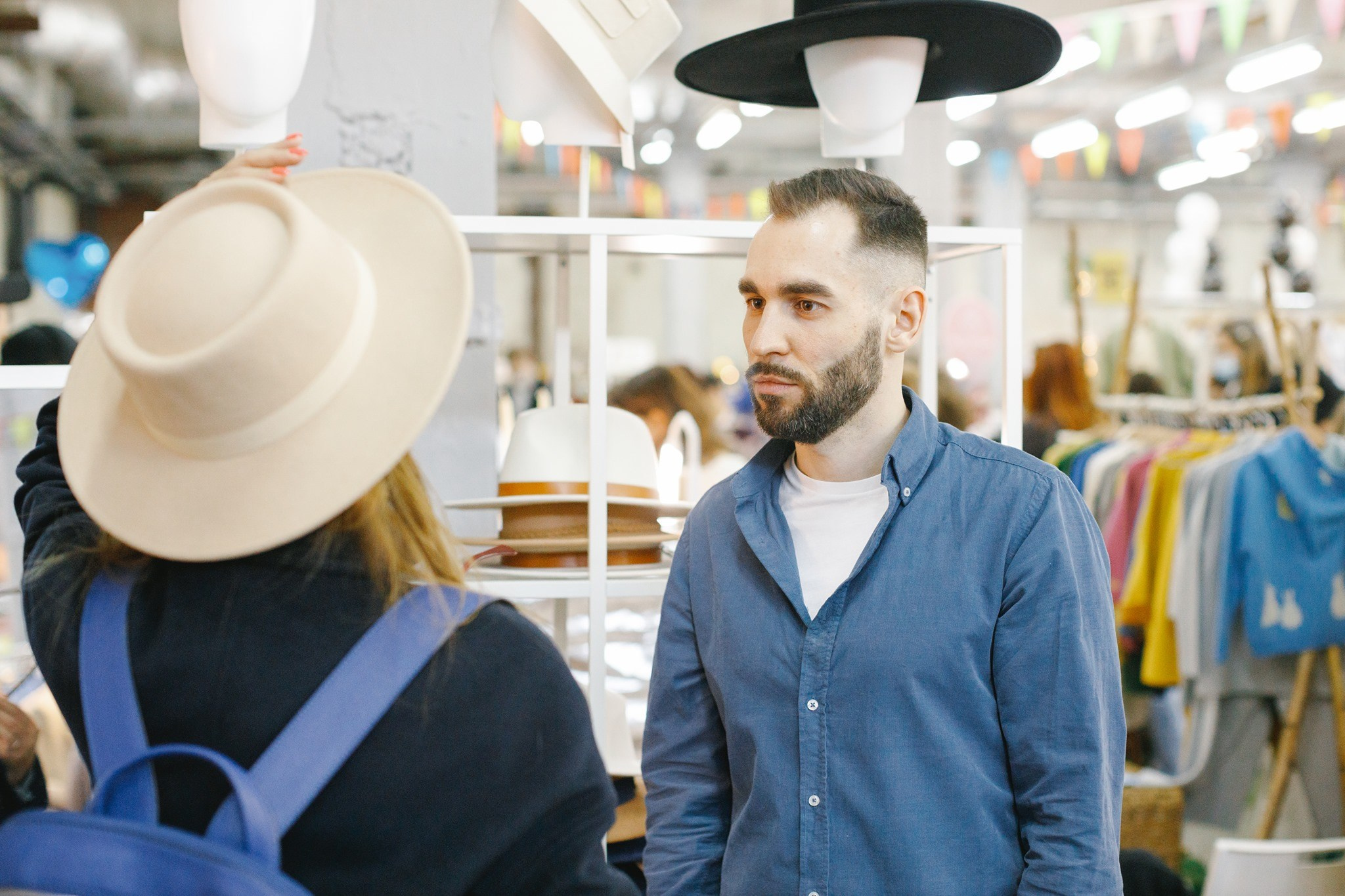 10–11 апреля 2021 на Трёхгорной мануфактуре / фото Иван Гущин. Фотоотчеты «Ламбада-маркета»