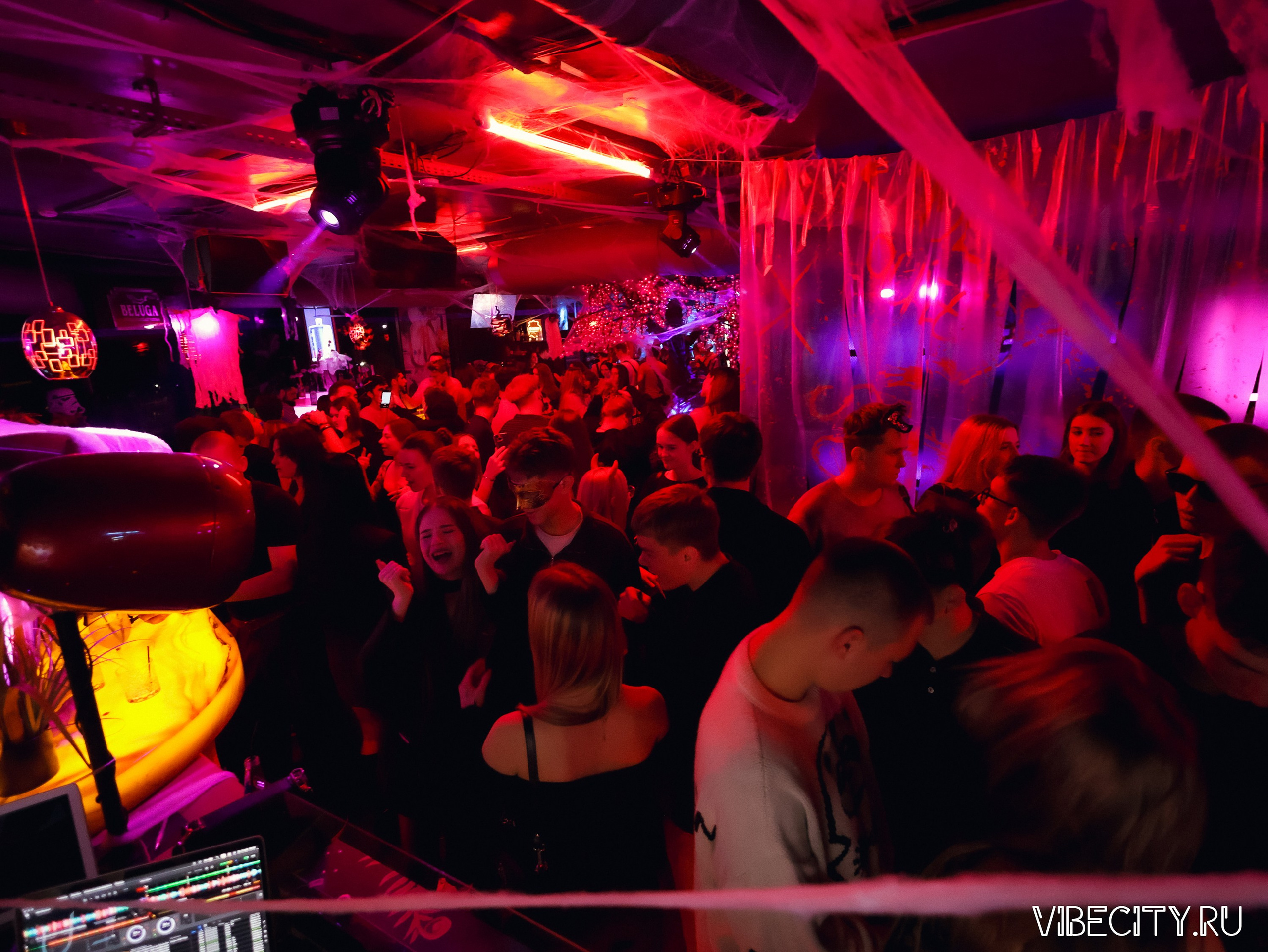 DOUBLE U. VIBECITY.RU Вайб Сити Ру Фоторепортажи Фотоотчеты Калининград