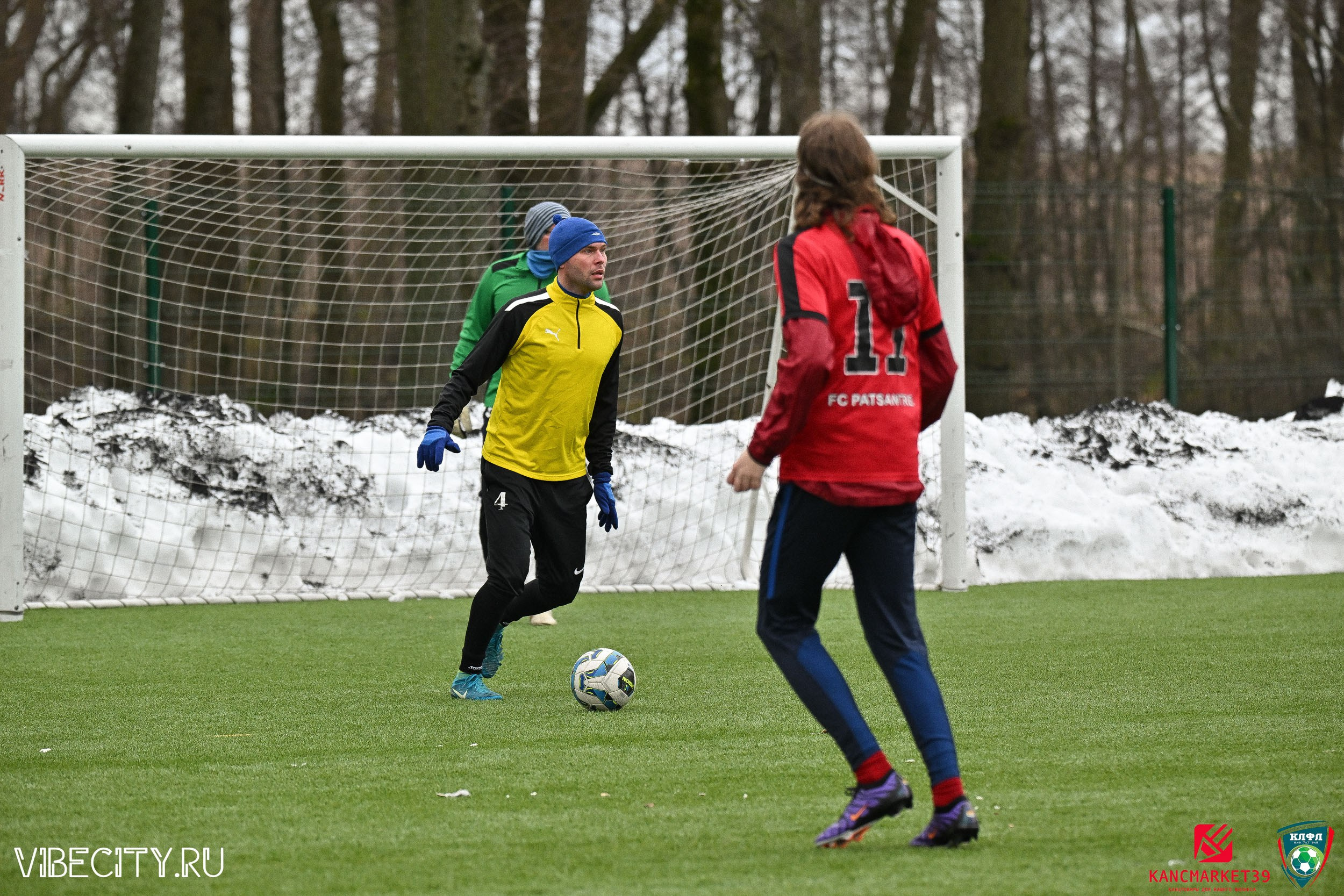 XX ЧЕМПИОНАТ КАЛИНИНГРАДСКОЙ ЛФЛ КАНЦМАРКЕТ39 сезона 2024–2025 гг. VIBECITY.RU Вайб Сити Ру Фоторепортажи Фотоотчеты Калининград