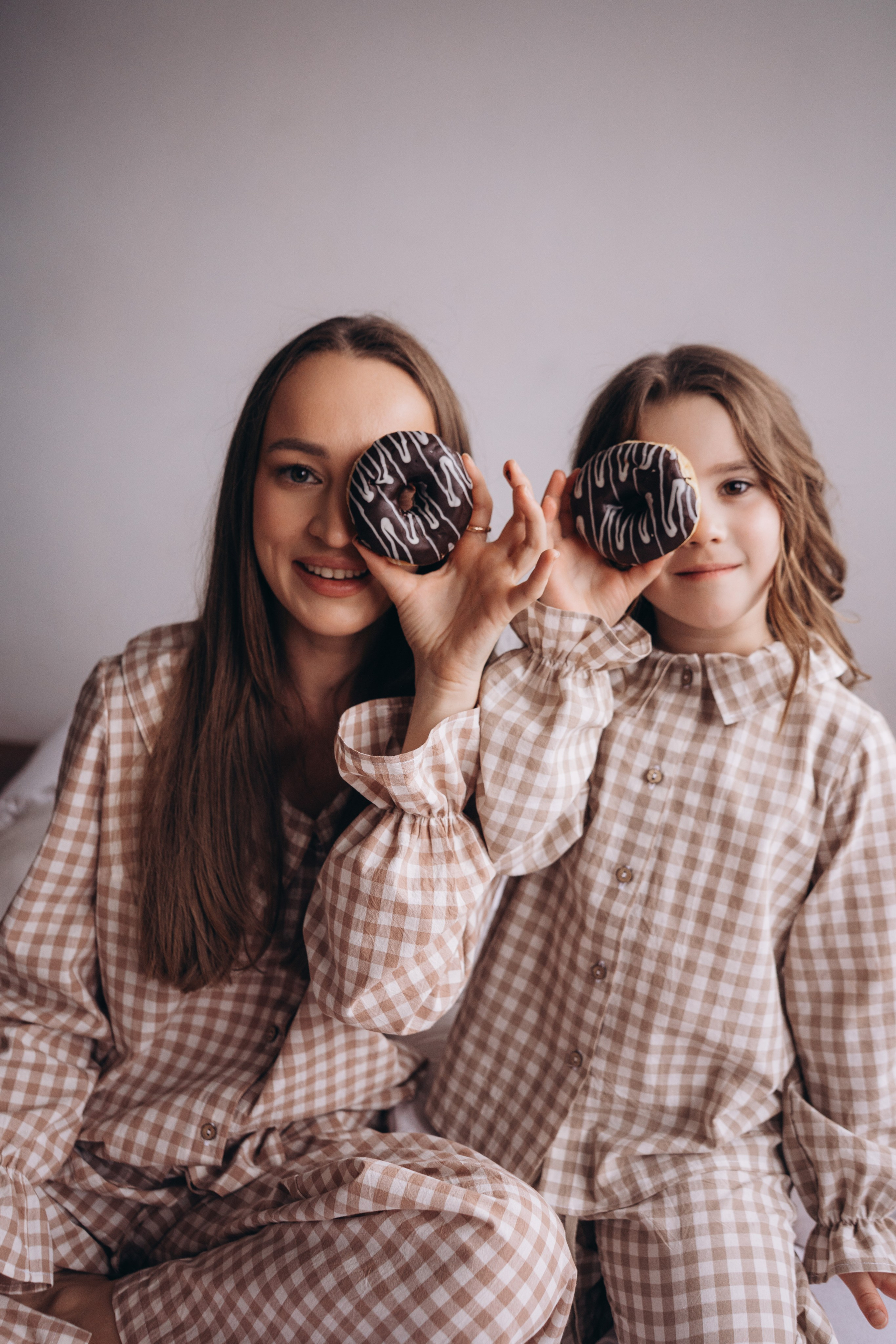 Фотодень Мамы 2026. Фотограф Новорожденных в Москве. Семейные истории в стиле LIFE