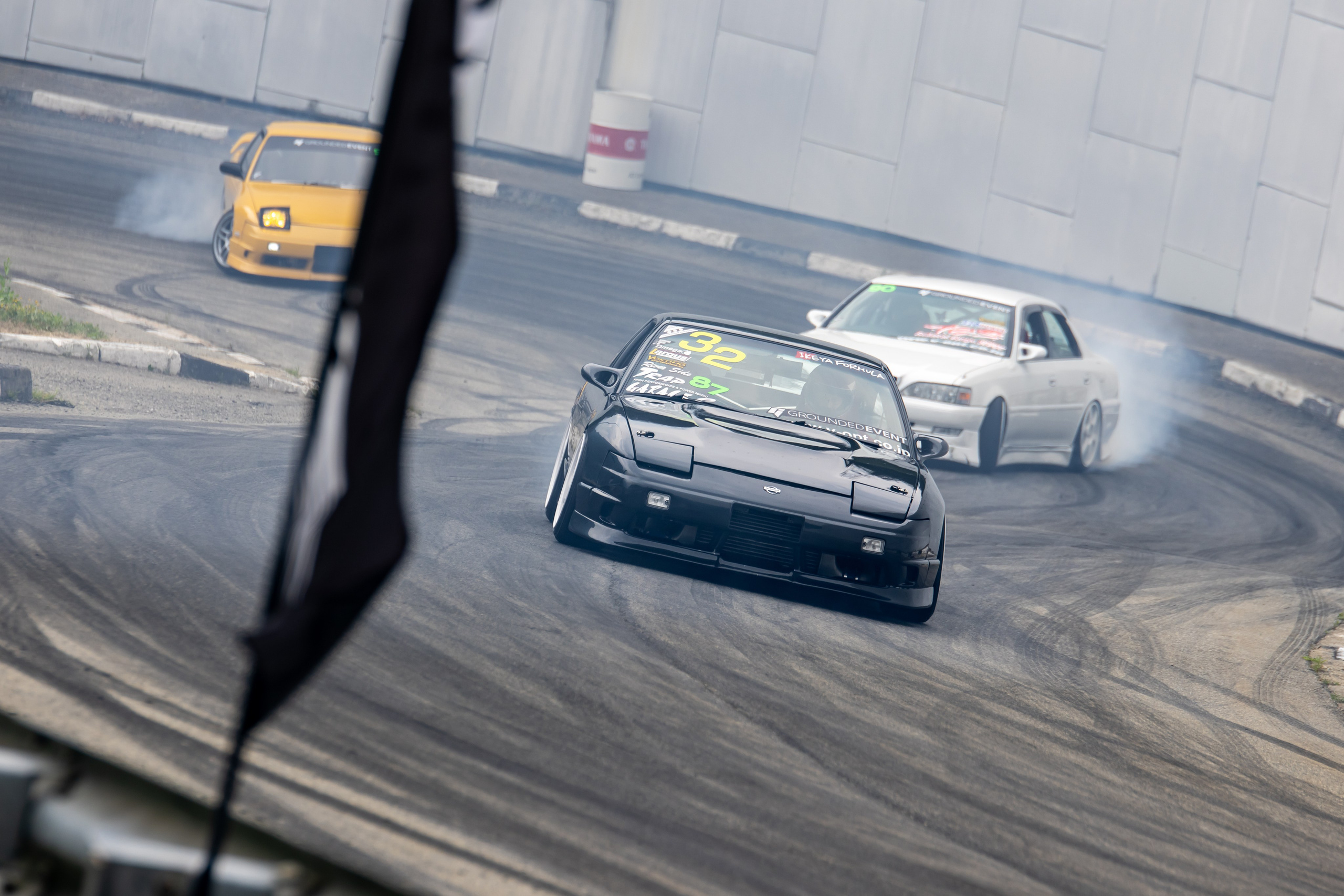 Grounded event. Репортажная, студийная, свадебная, автоспорт, коммерческая, фотосессия: Фотографы Николай и Елена DvoTar