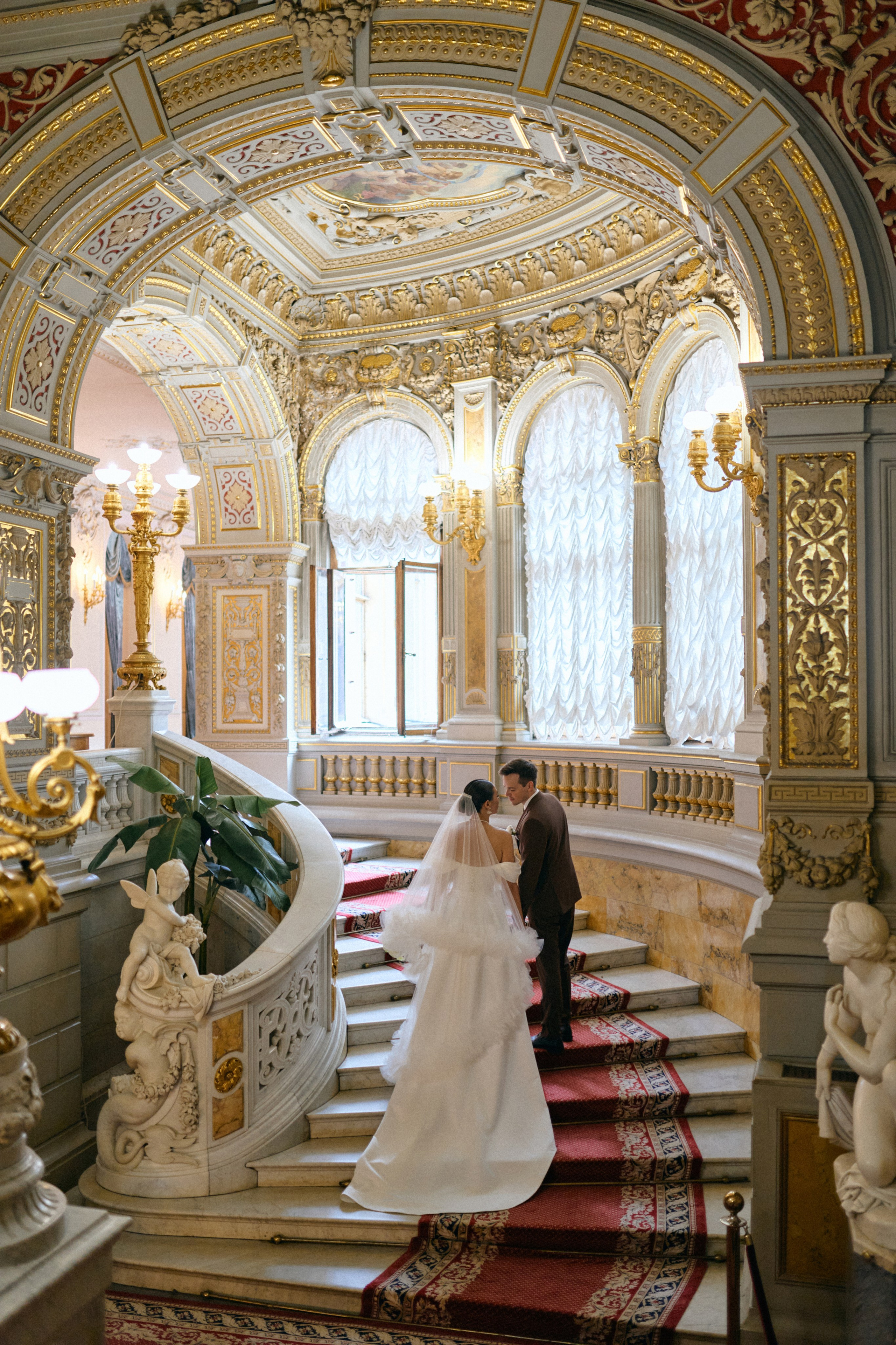 Олег & Карина. Сестры Карабаза. Фотографы и ретушеры в Москве и Санкт-Петербурге