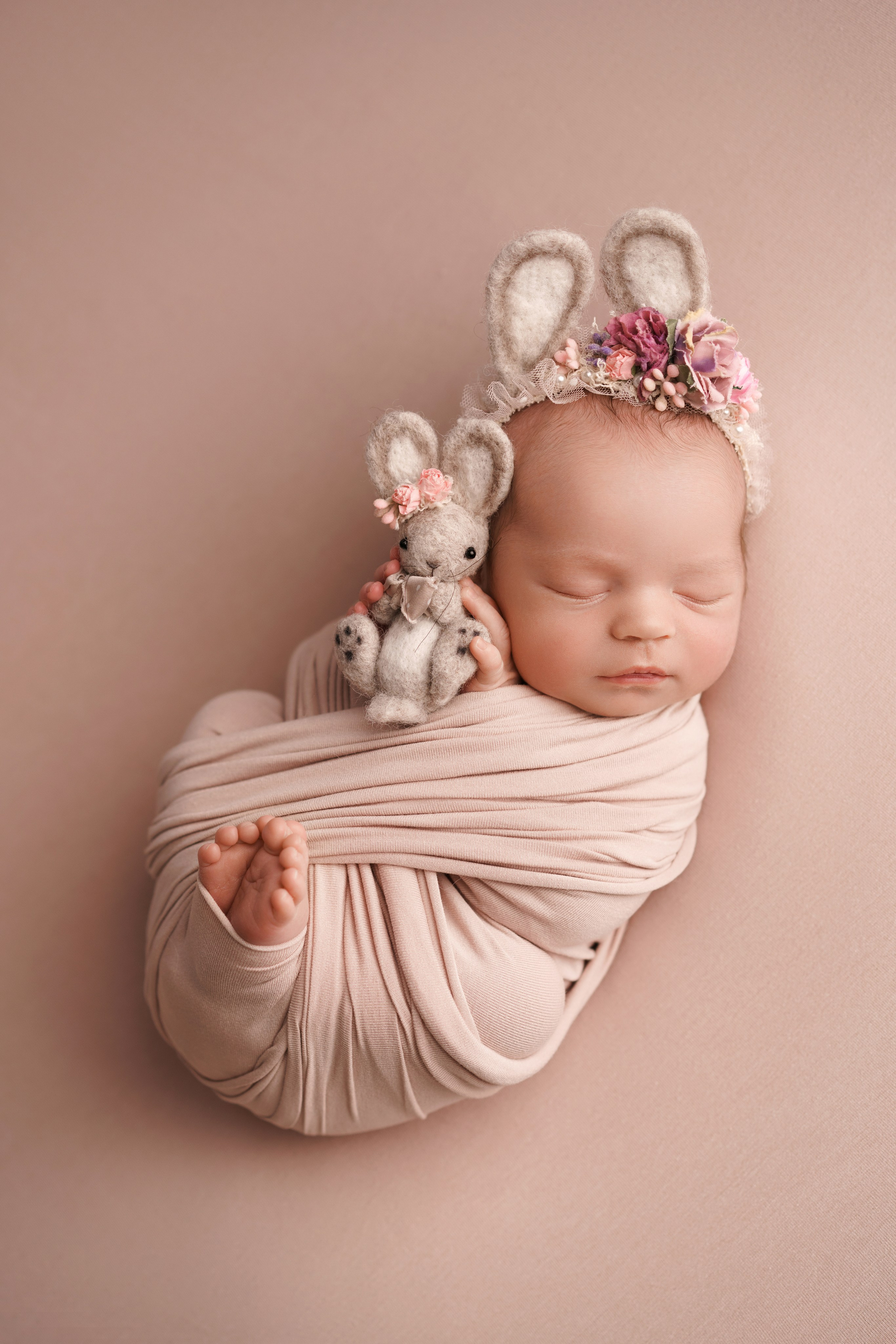 Фотосессия новорожденных | Галерея трогательных кадров малышей в стиле newborn. Фотосессия новорожденных в Москве и Московской области | Профессиональный фотограф newborn — Татьяна Иванова