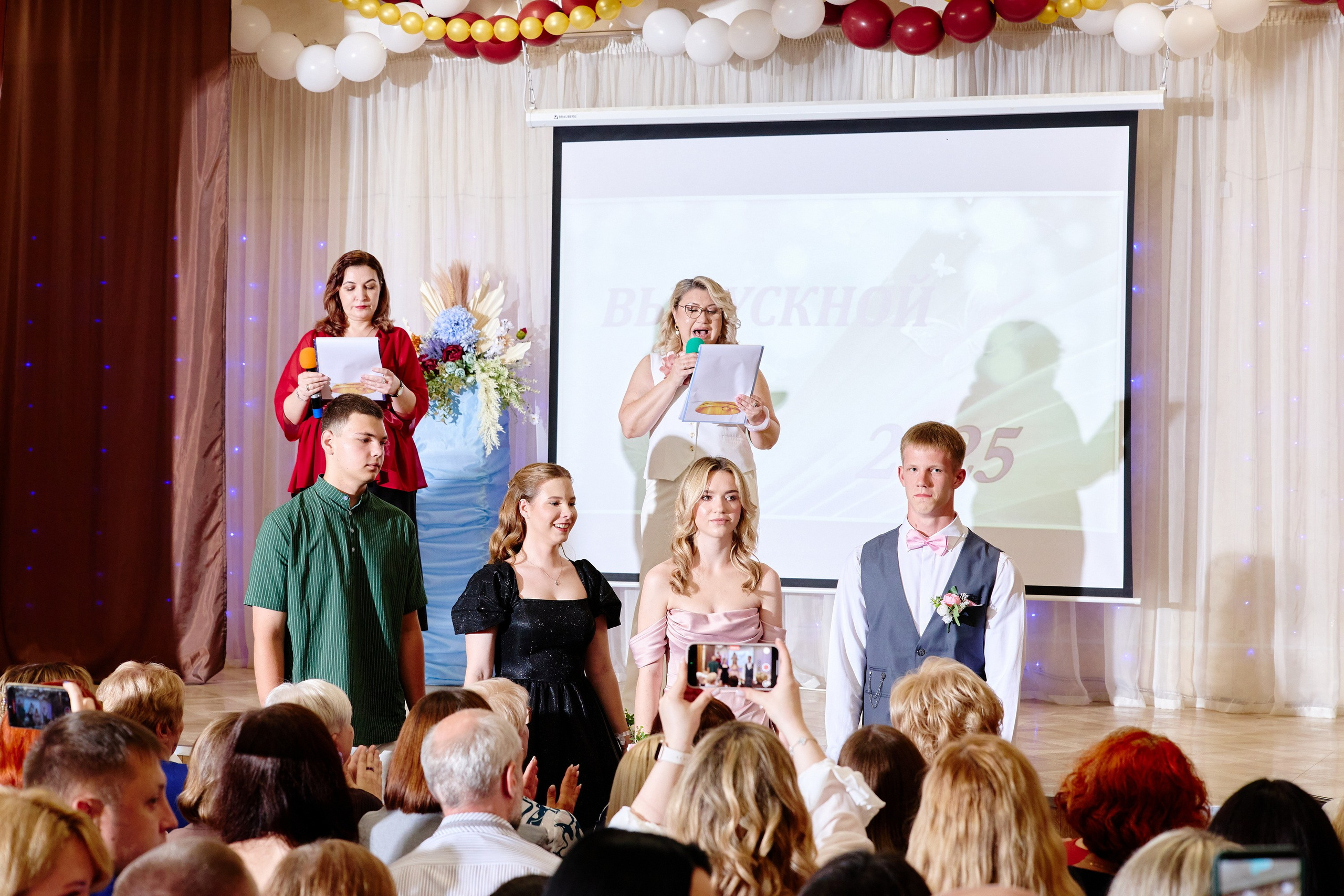 Выпускной 35 Сош. Фотограф Выпускные альбомы Таганрог Сергей Коробченко