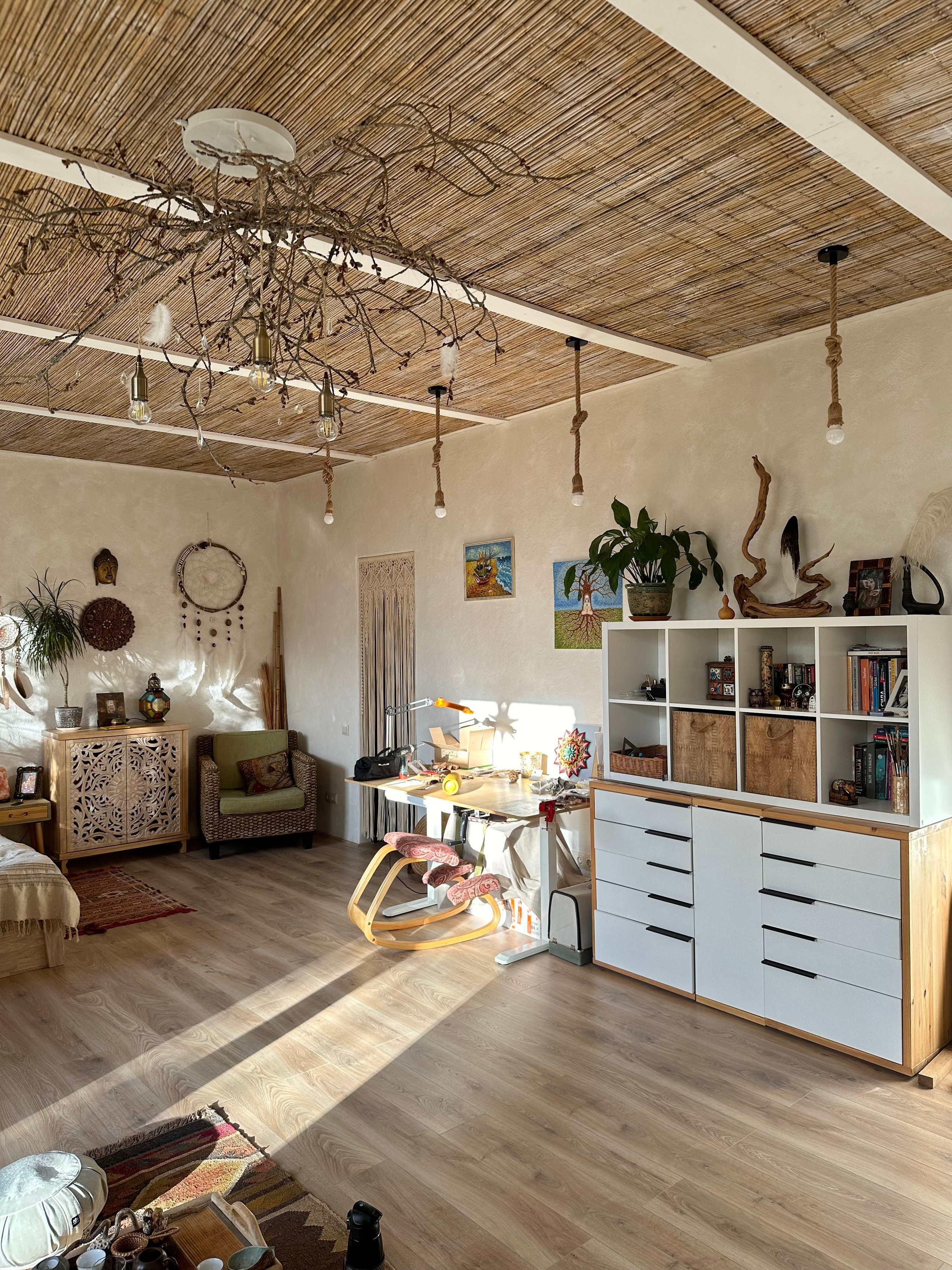 Квартира в Эко стиле. Дизайнер декоратор интерьеров и предметов интерьера