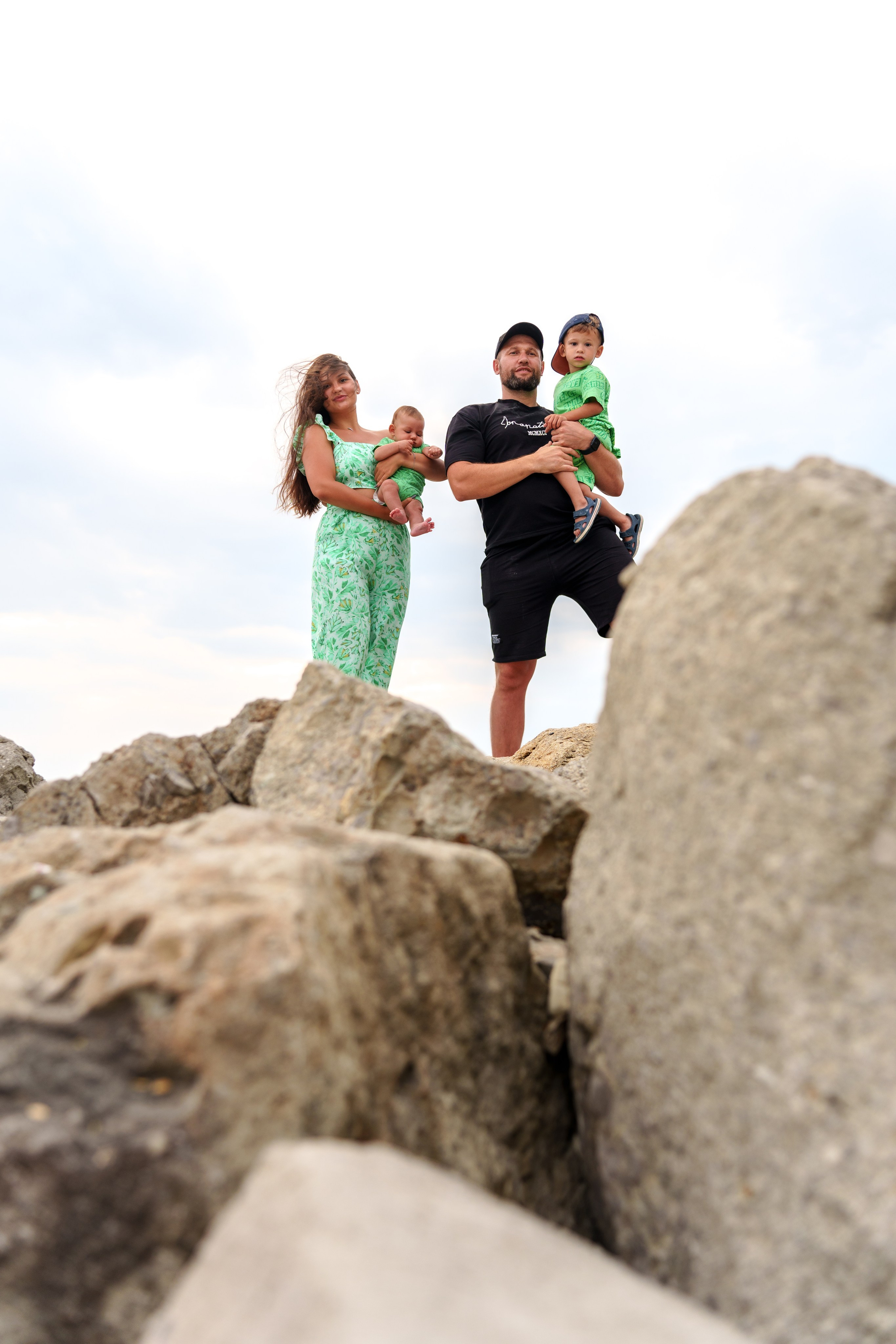 Семейная фотосессия на морском закате (01.09.2023). Фотограф Андрей Чеботок (Белгород, Курск, Воронеж, Старый Оскол)