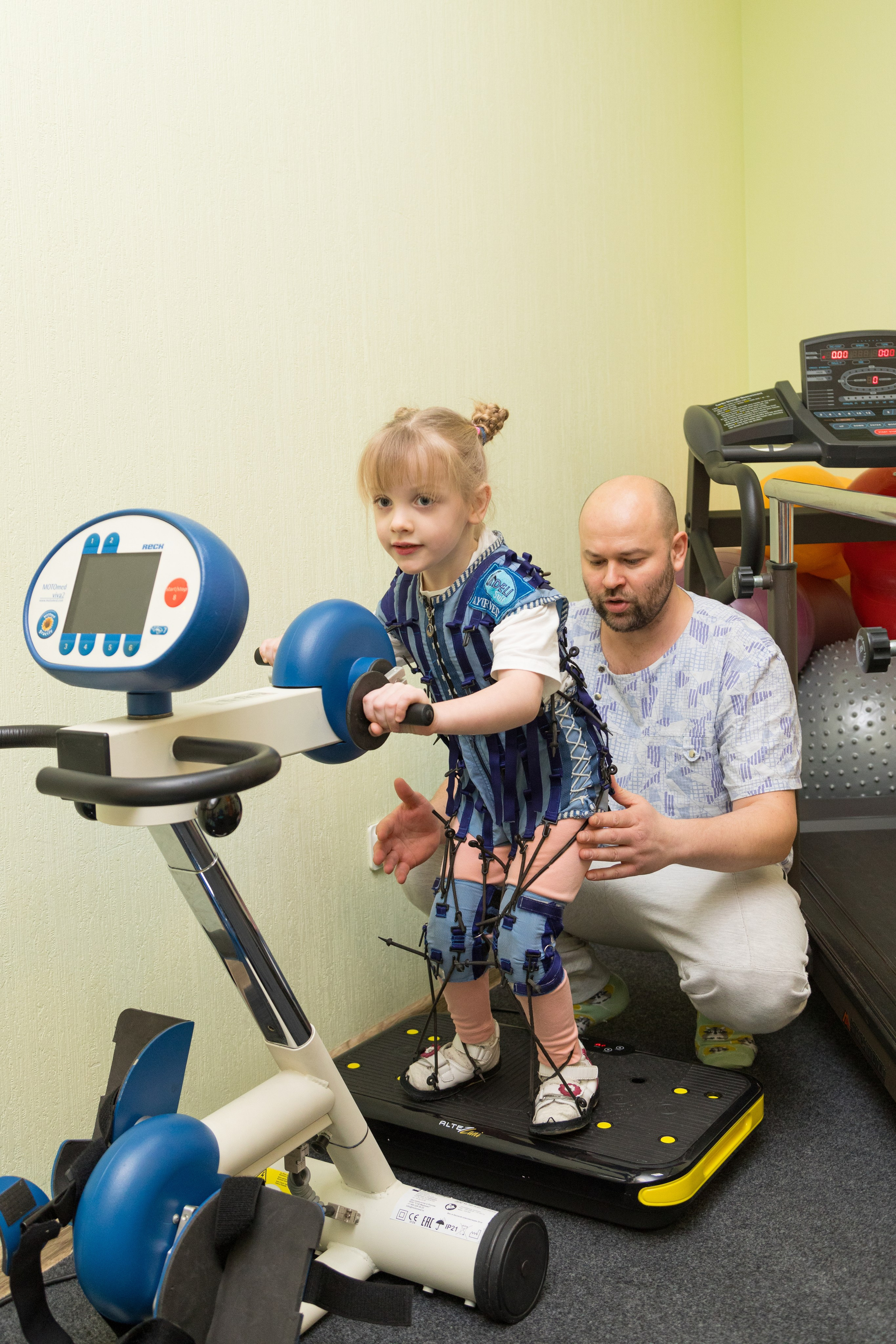 Для детского реабилитационного центра Первый шаг. Детский и контент фотограф Надя Волкова Санкт-Петербург