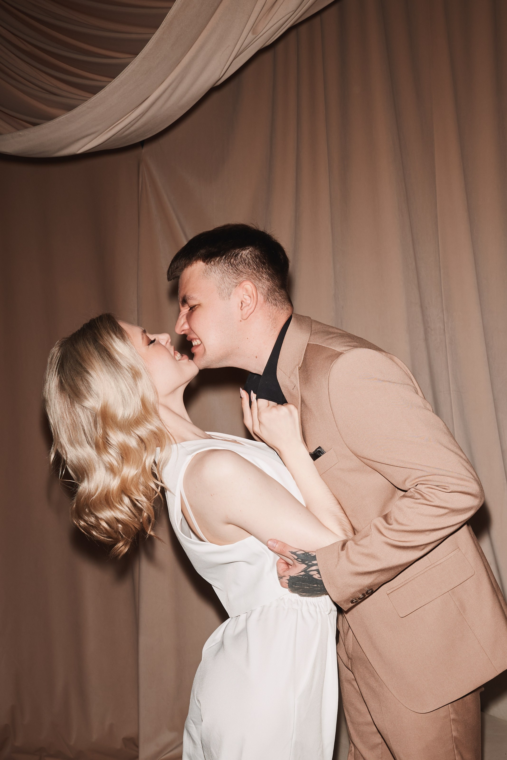 Свадебная фотосессия. Фотограф и видеограф в Кургане Леонид Корнильев