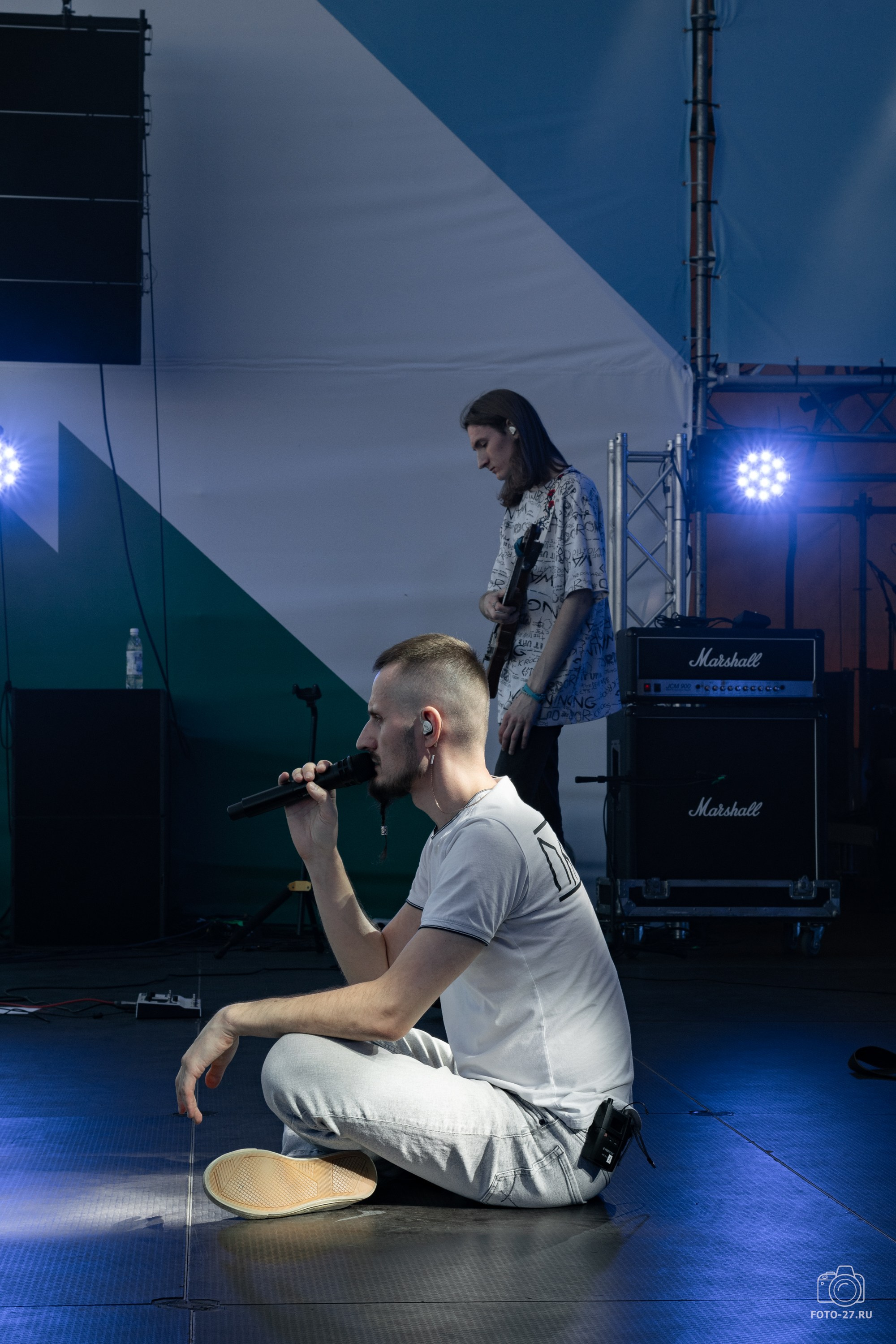 Антон Курдюмов фотограф в Хабаровске Рина Курдюмова фото27 foto27 Антон Дорофеев репортажный репортаж документалист Тони и Рина фотосоздатели ПаПаРоК Рок над Амуром 2024 фестиваль Хабаровск