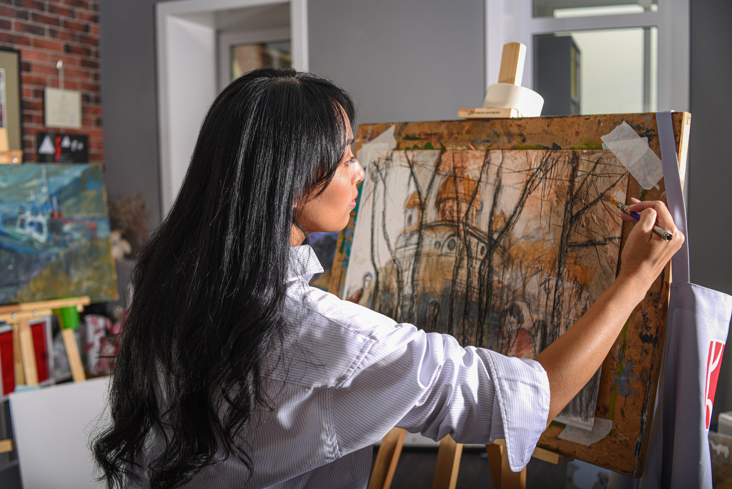 Фотоконтент для художницы Валентины Дережановой. Занимаюсь профессиональной фотографией и живу рядом с Байкалом. Работаю в разных жанрах