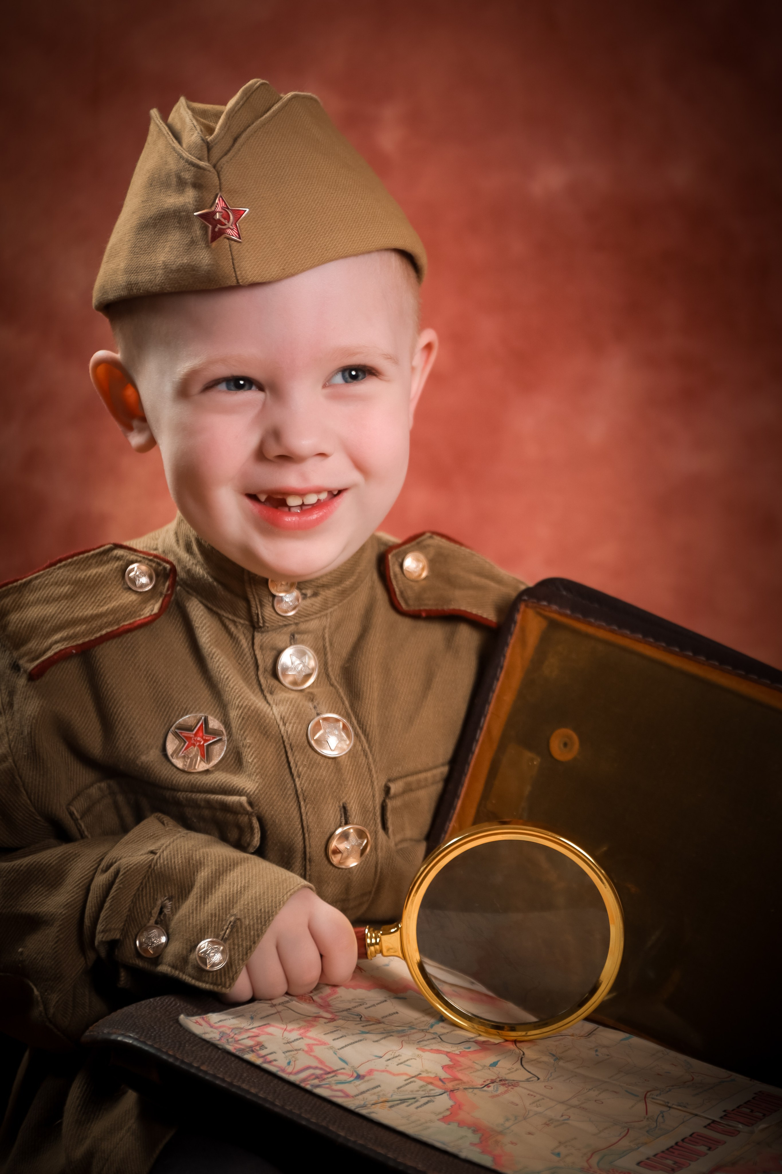 9 мая. Выпускные альбомы в Таганроге и Ростовской Области