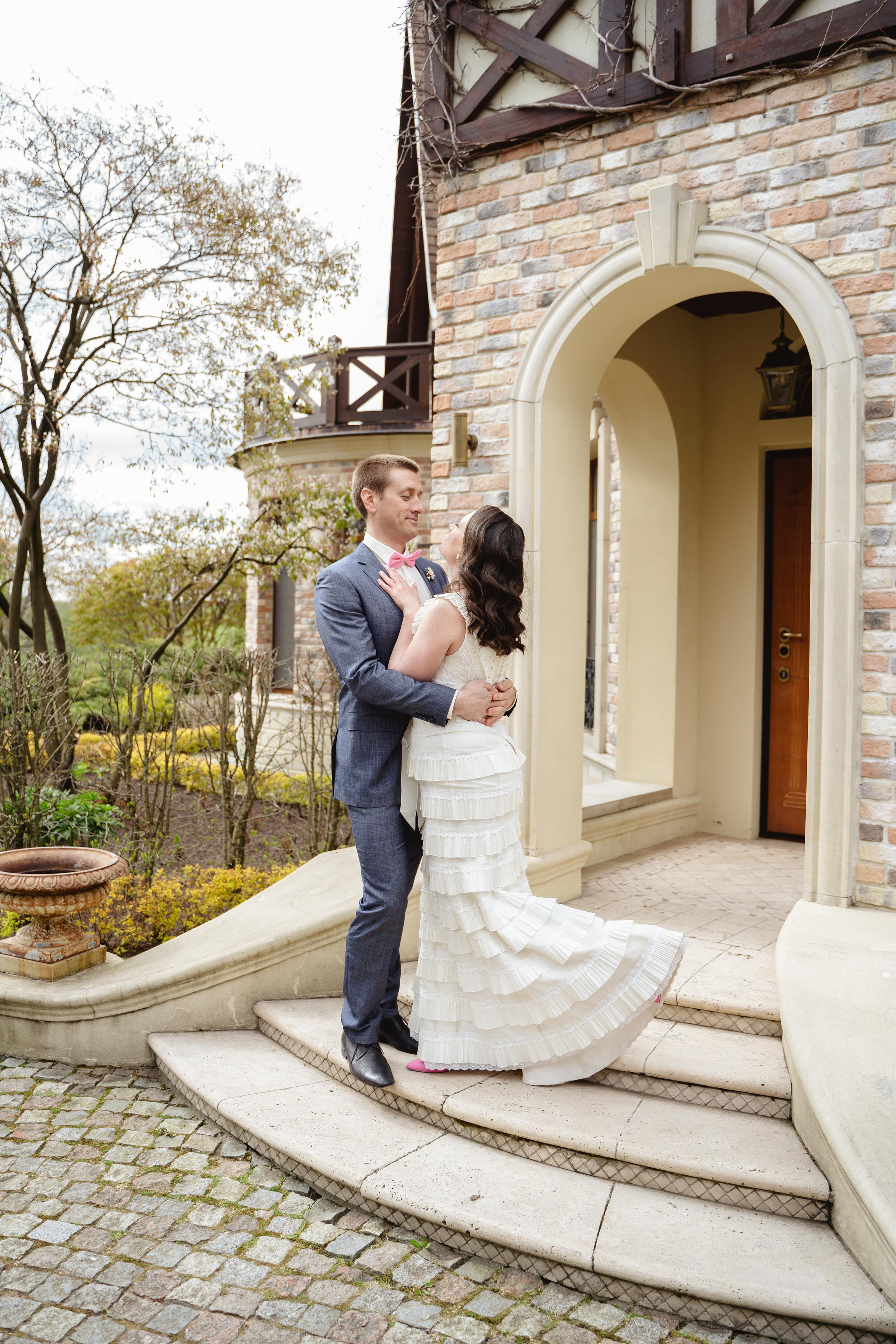 Михаил и Юлия — оловянная свадьба. Свадебный и семейный фотограф в Пскове и Острове Света Суворова