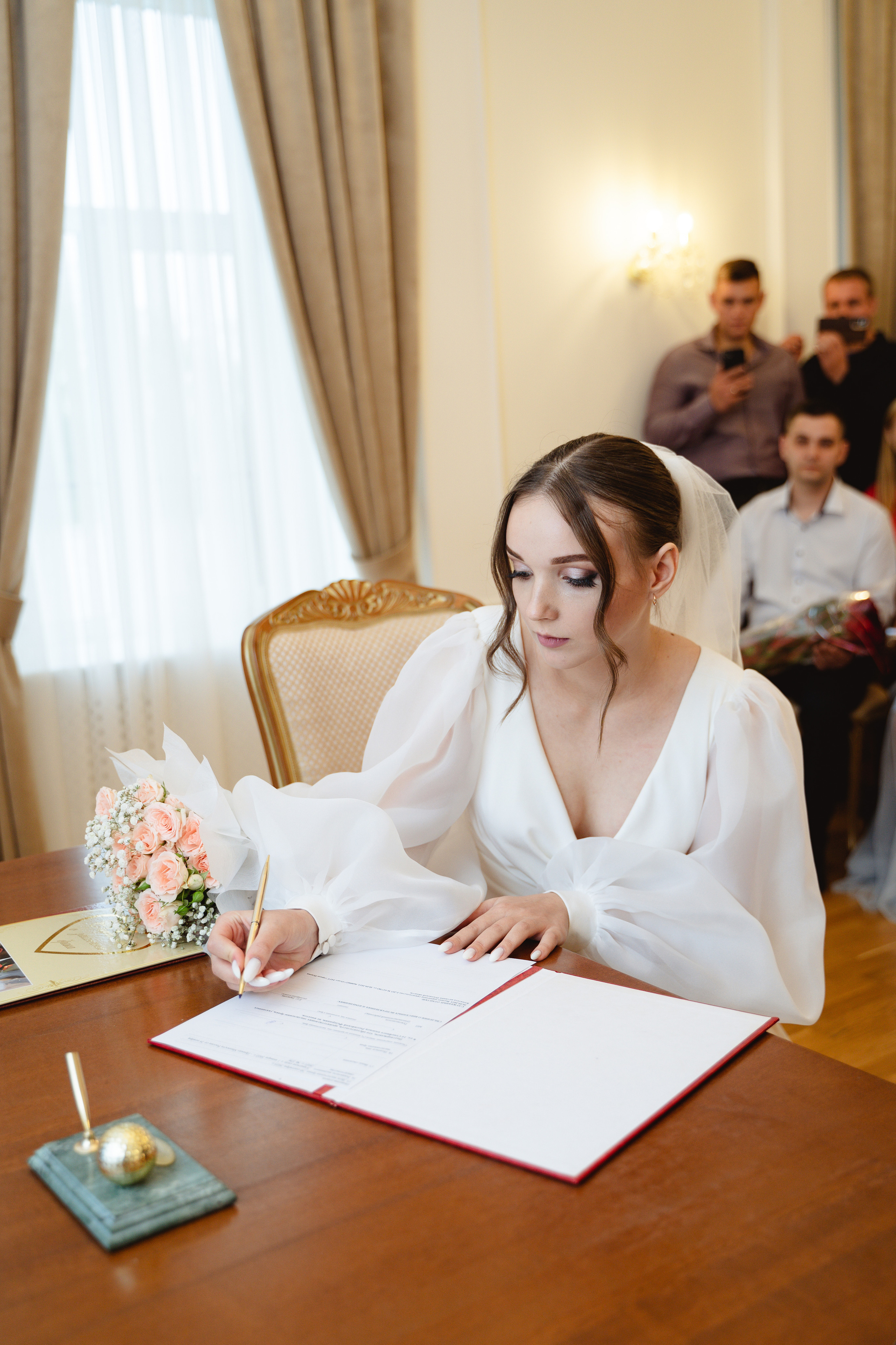 Владимир и Полина. Свадебный и семейный фотограф в Пскове и Острове Света Суворова