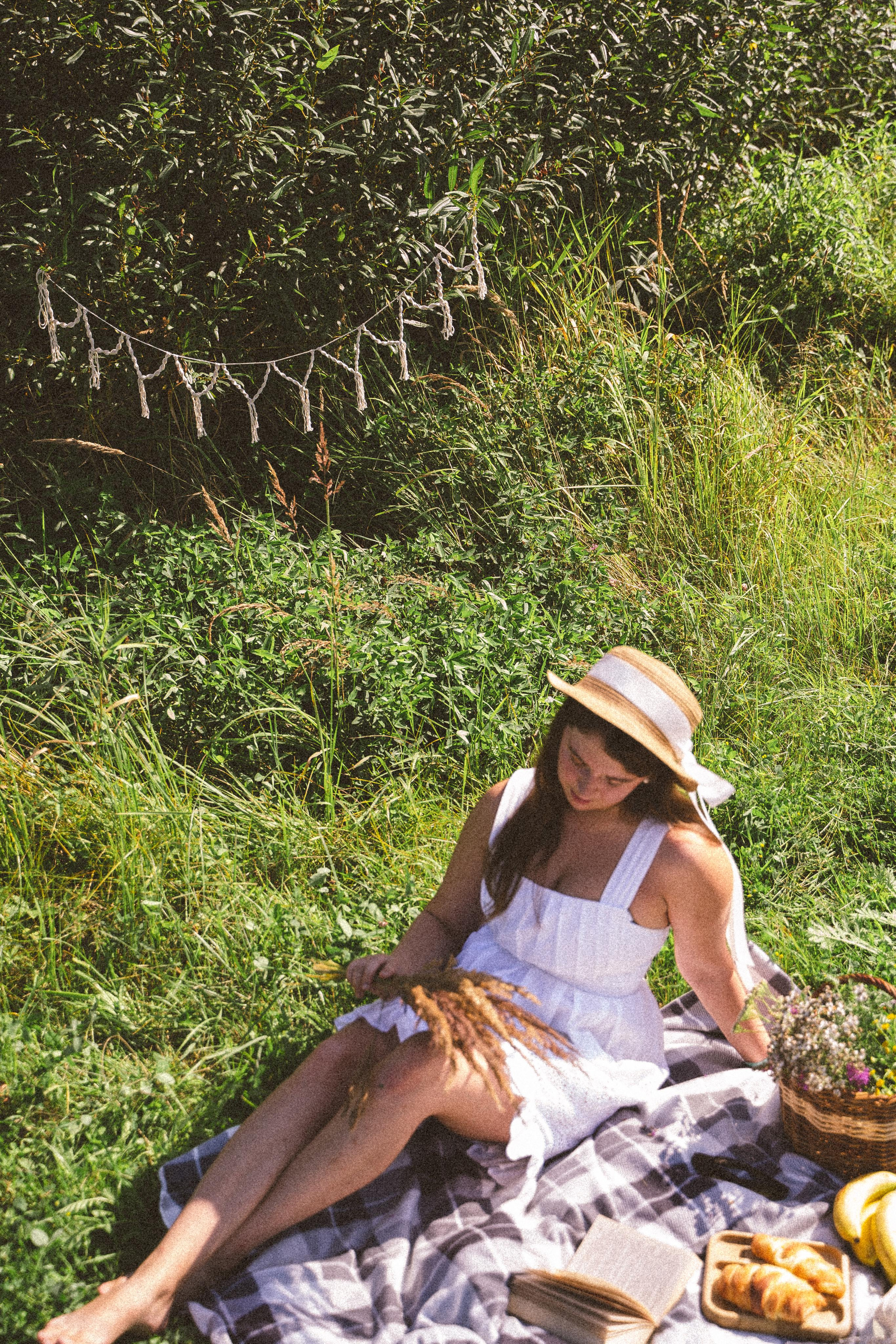 Арина. Свадебный и семейный фотограф в Пскове и Острове Света Суворова