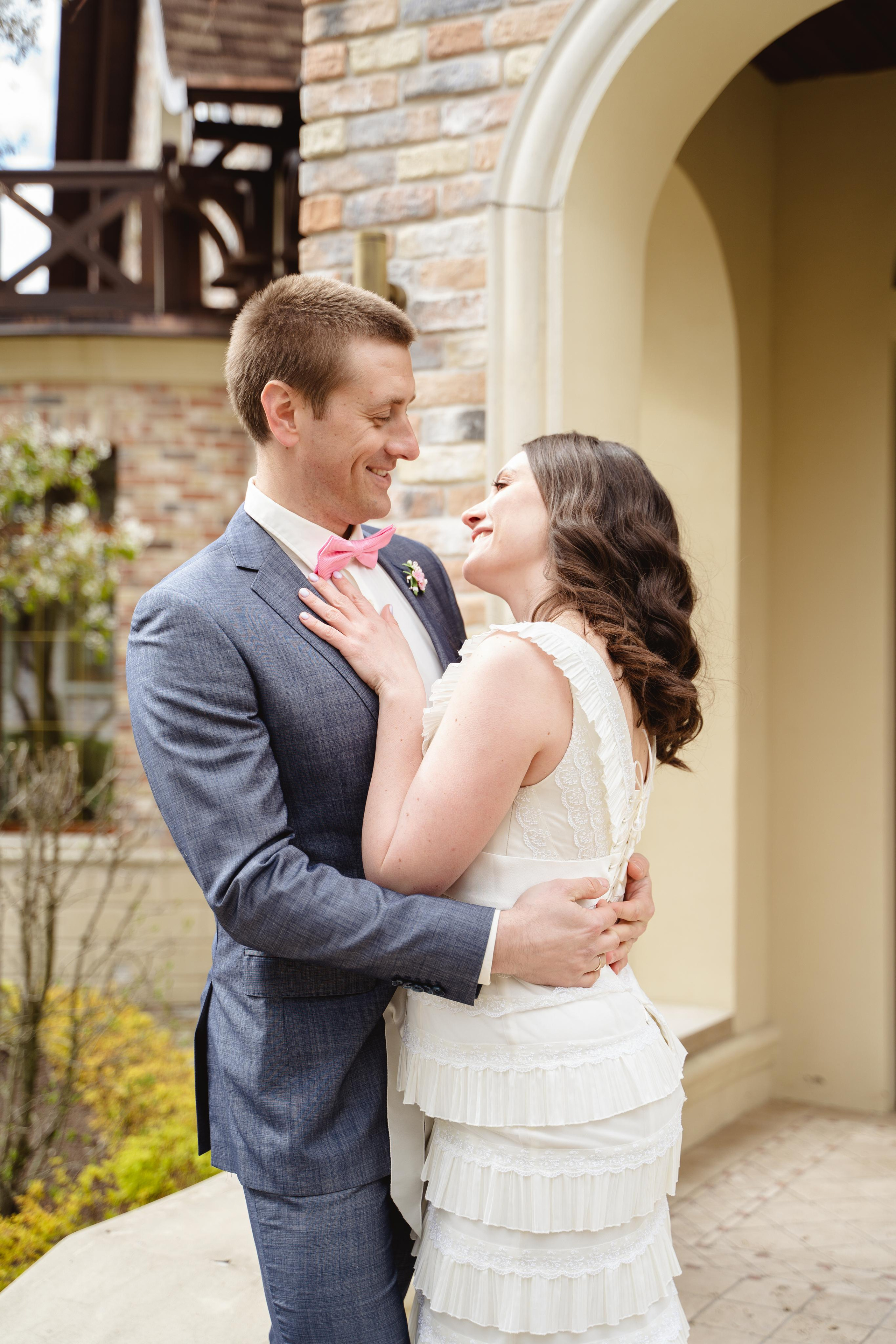 Михаил и Юлия — оловянная свадьба. Свадебный и семейный фотограф в Пскове и Острове Света Суворова
