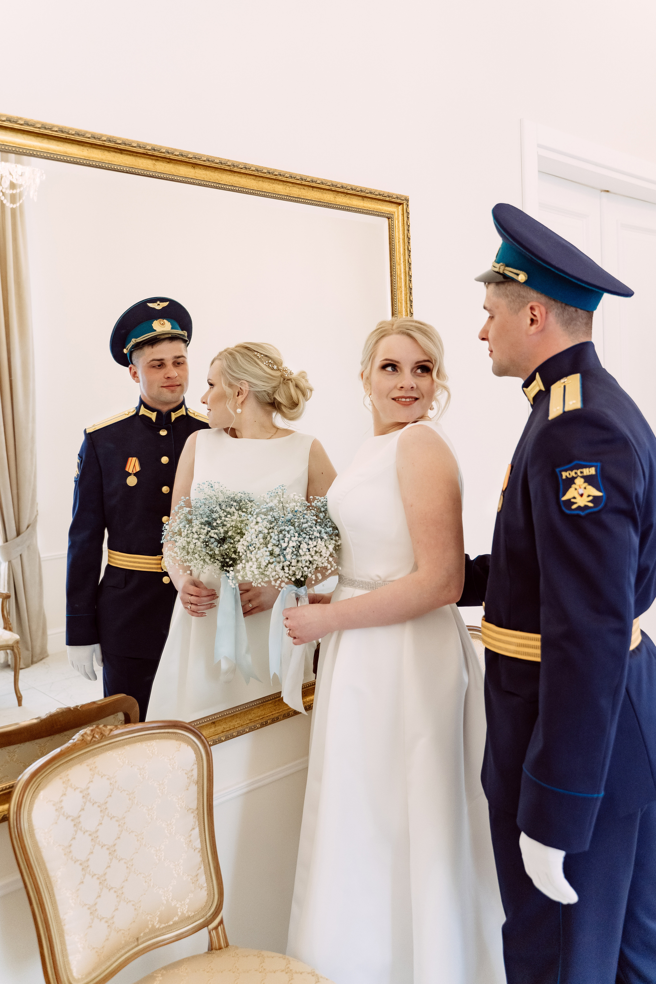 Александр и Яна. Свадебный и семейный фотограф в Пскове и Острове Света Суворова