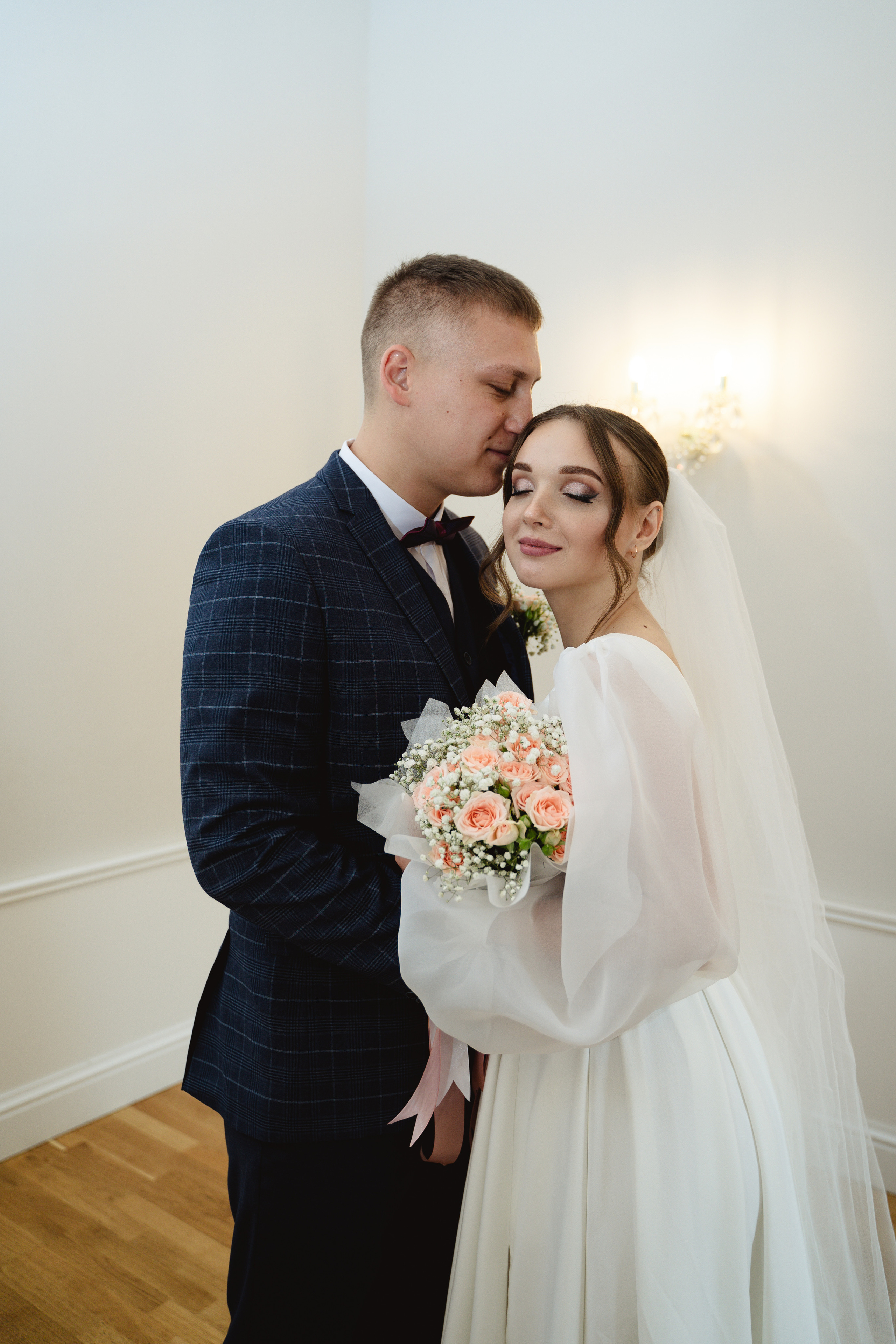 Владимир и Полина. Свадебный и семейный фотограф в Пскове и Острове Света Суворова