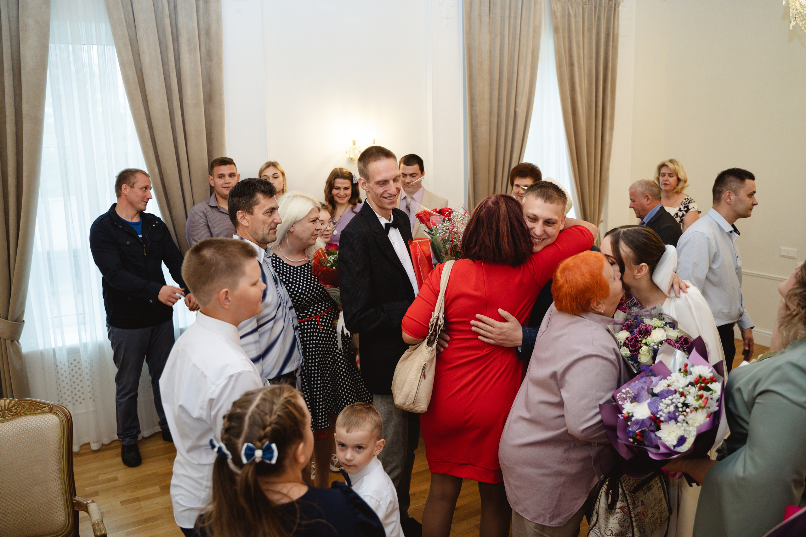 Владимир и Полина. Свадебный и семейный фотограф в Пскове и Острове Света Суворова