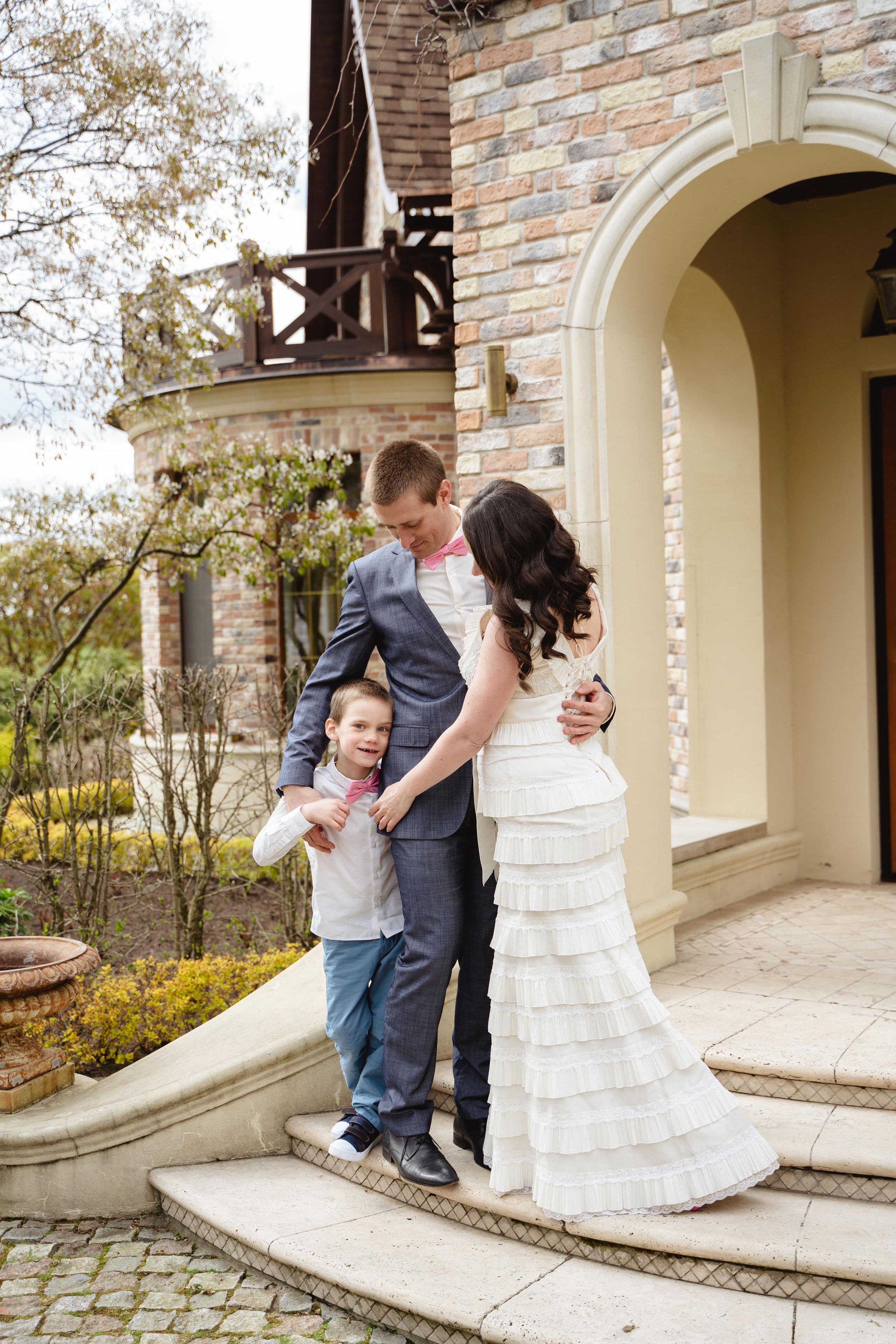 Михаил и Юлия — оловянная свадьба. Свадебный и семейный фотограф в Пскове и Острове Света Суворова