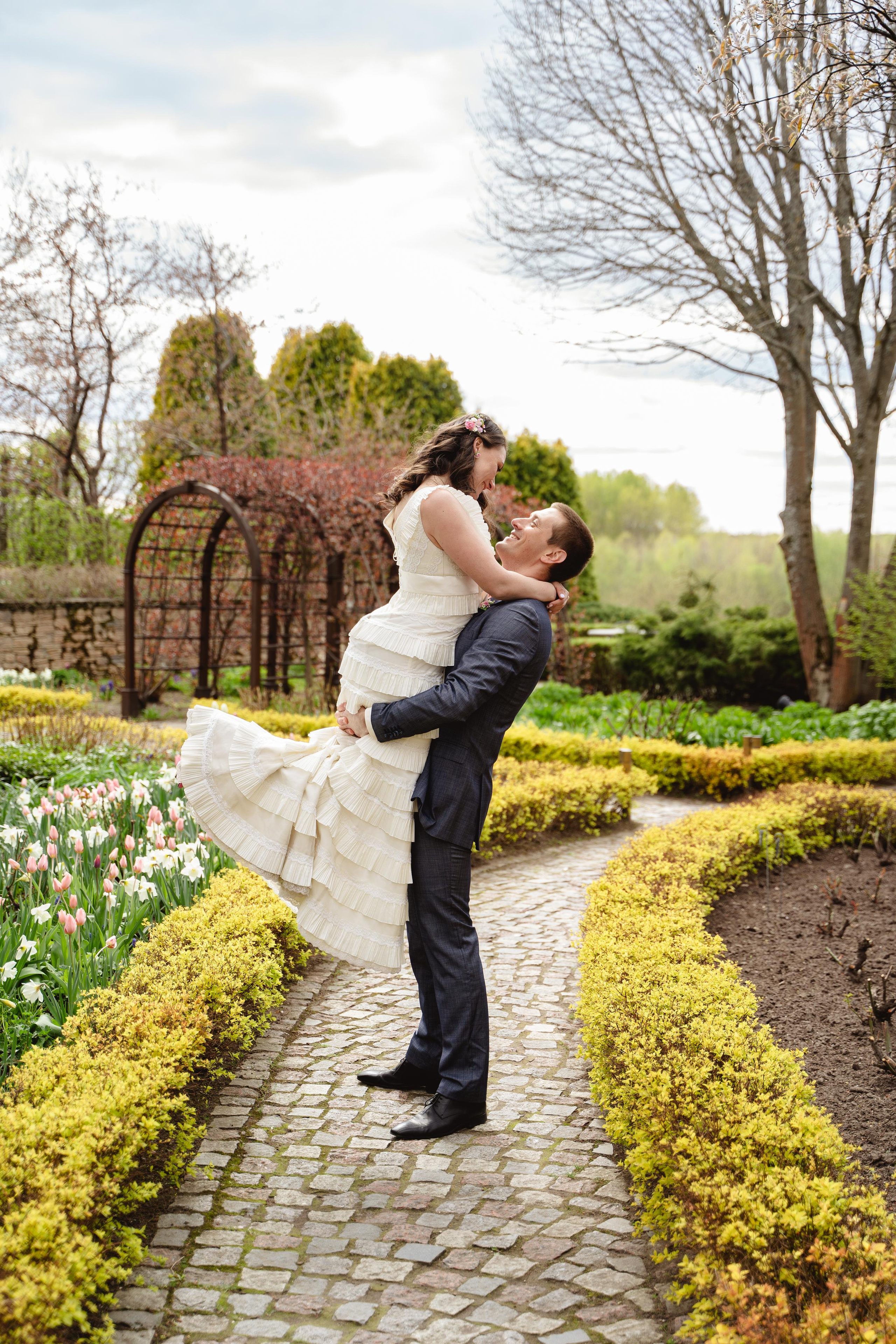 Михаил и Юлия — оловянная свадьба. Свадебный и семейный фотограф в Пскове и Острове Света Суворова