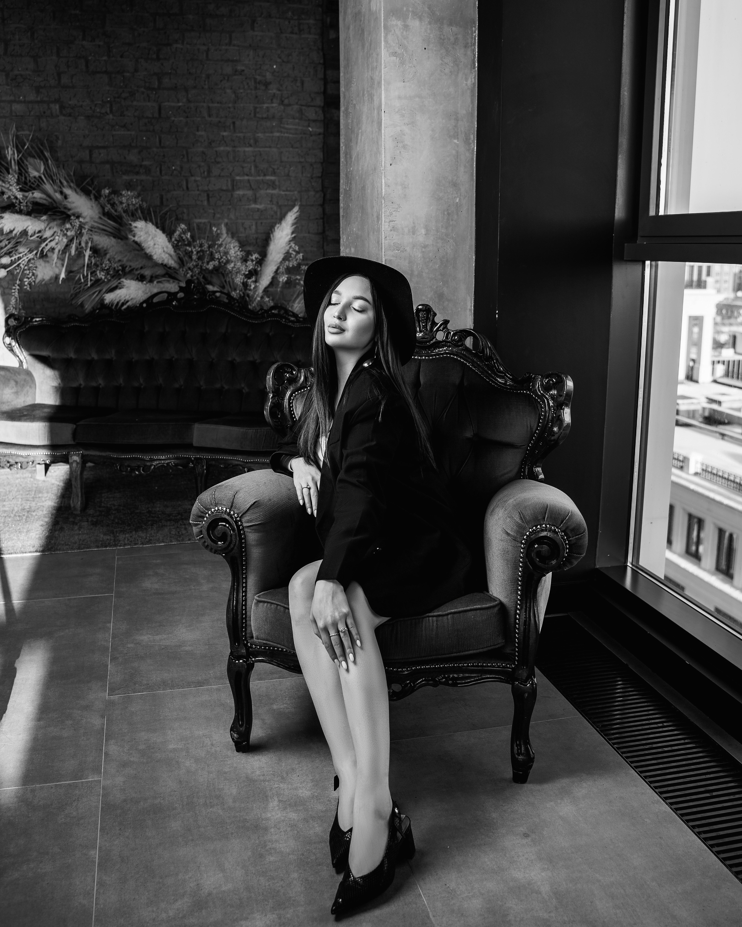 Карина. Свадебный и семейный фотограф в Пскове и Острове Света Суворова