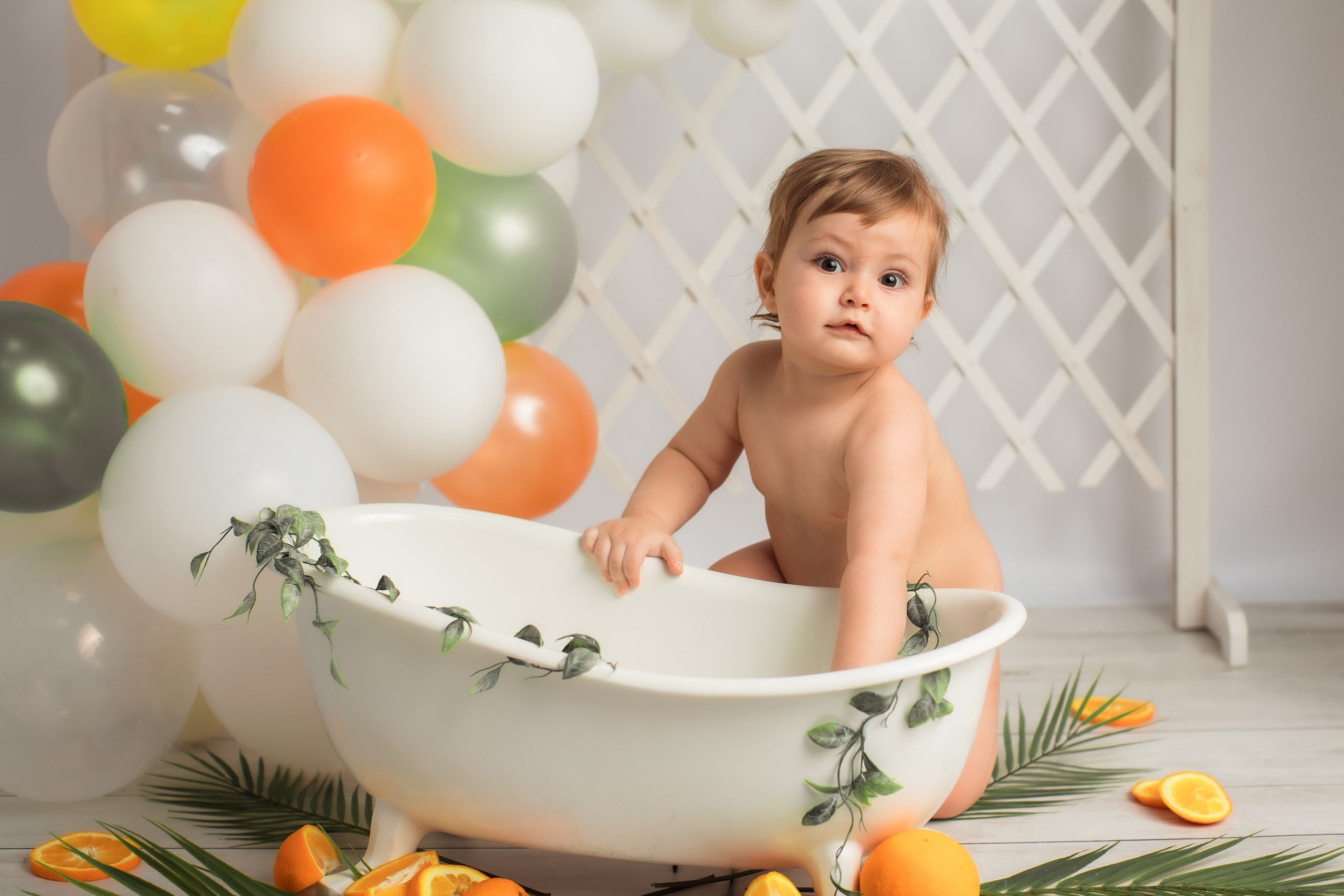 Молочные ванночки (доплата 1000 руб). Фотограф новорождённых и детей до года на КМВ