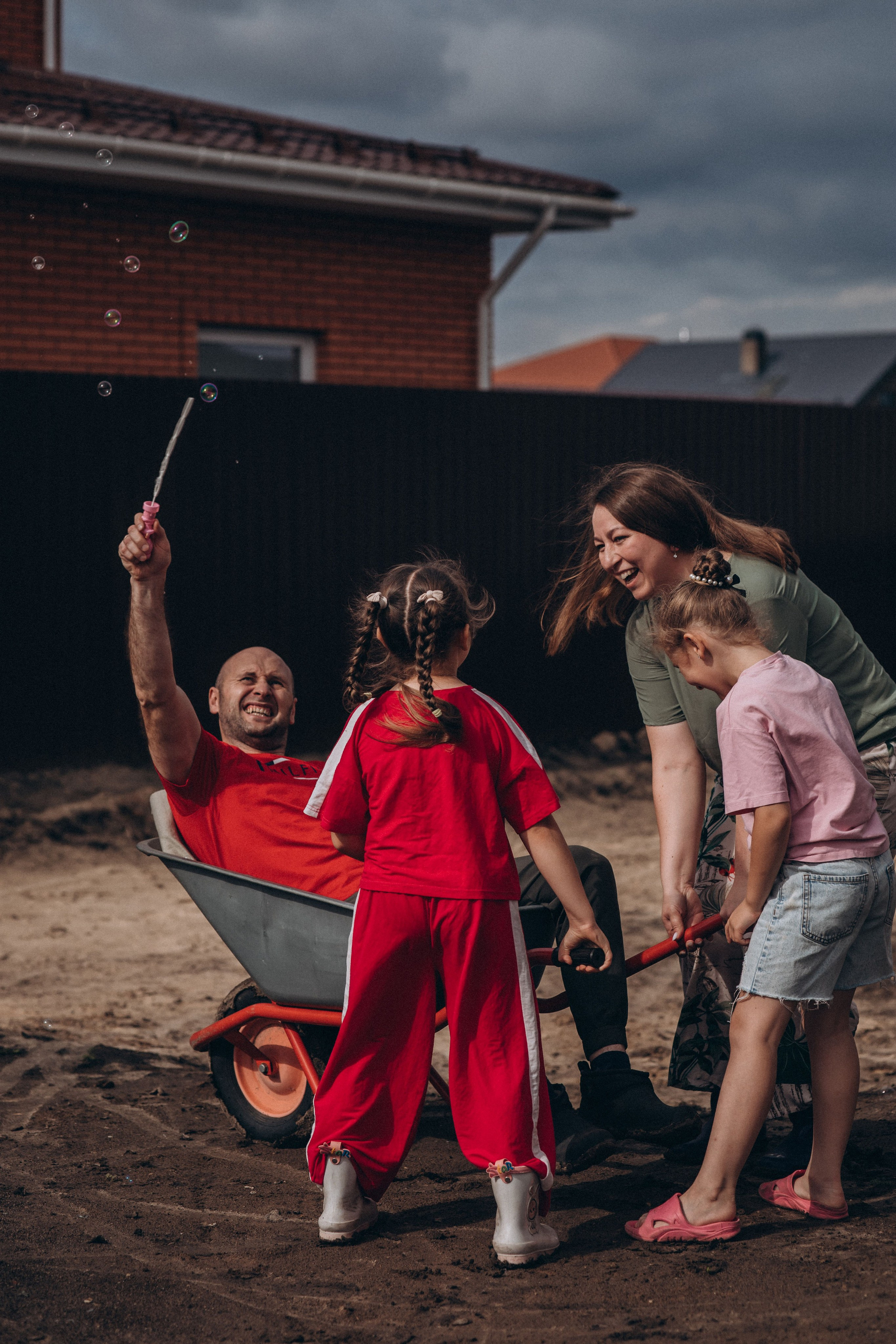 Семья Астапюк. Семейный фотограф Нижневартовск Тюмень Ефимова Ирина