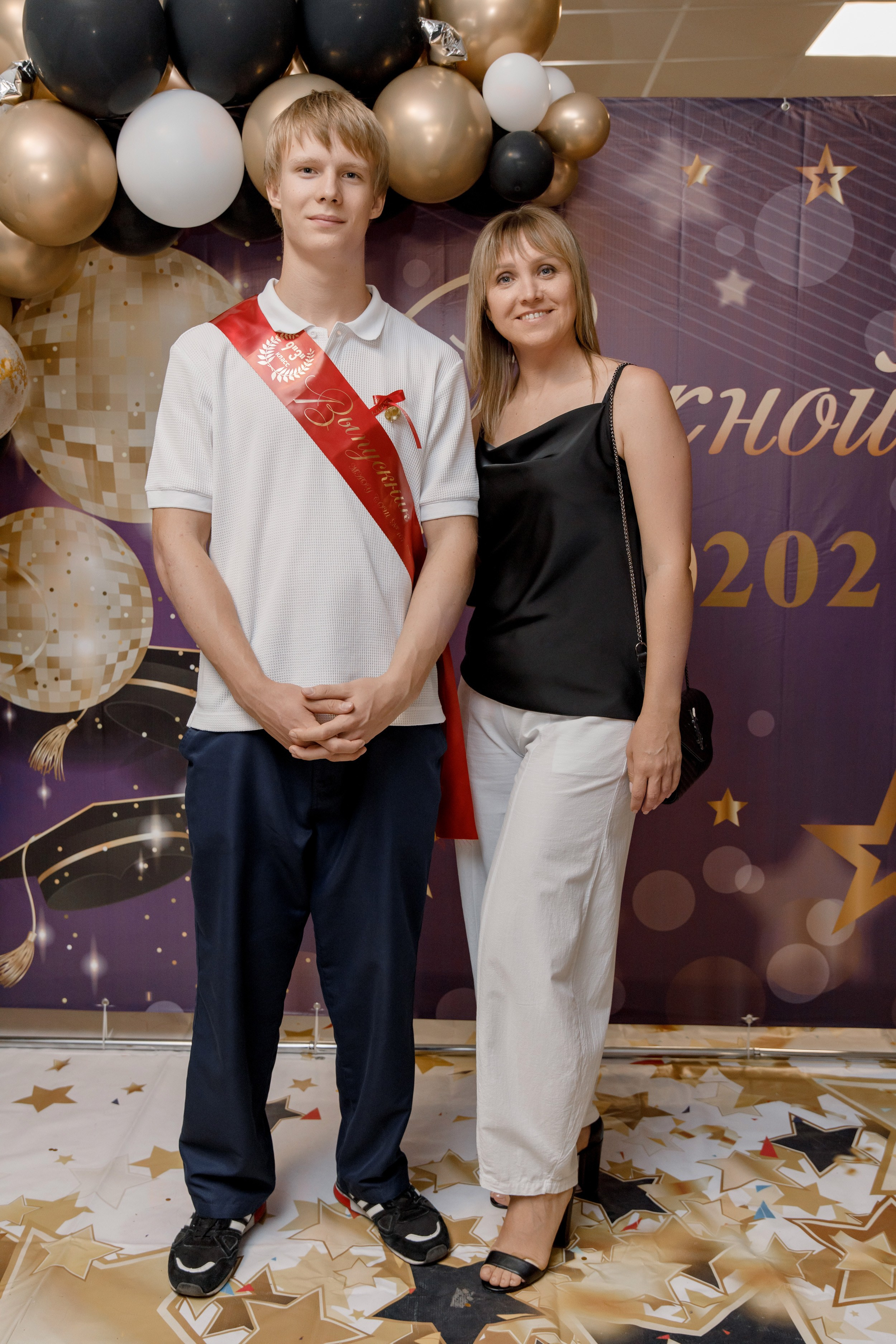 Выпускной школа 107 г Краснодар. Выпускные альбомы в Краснодарском крае