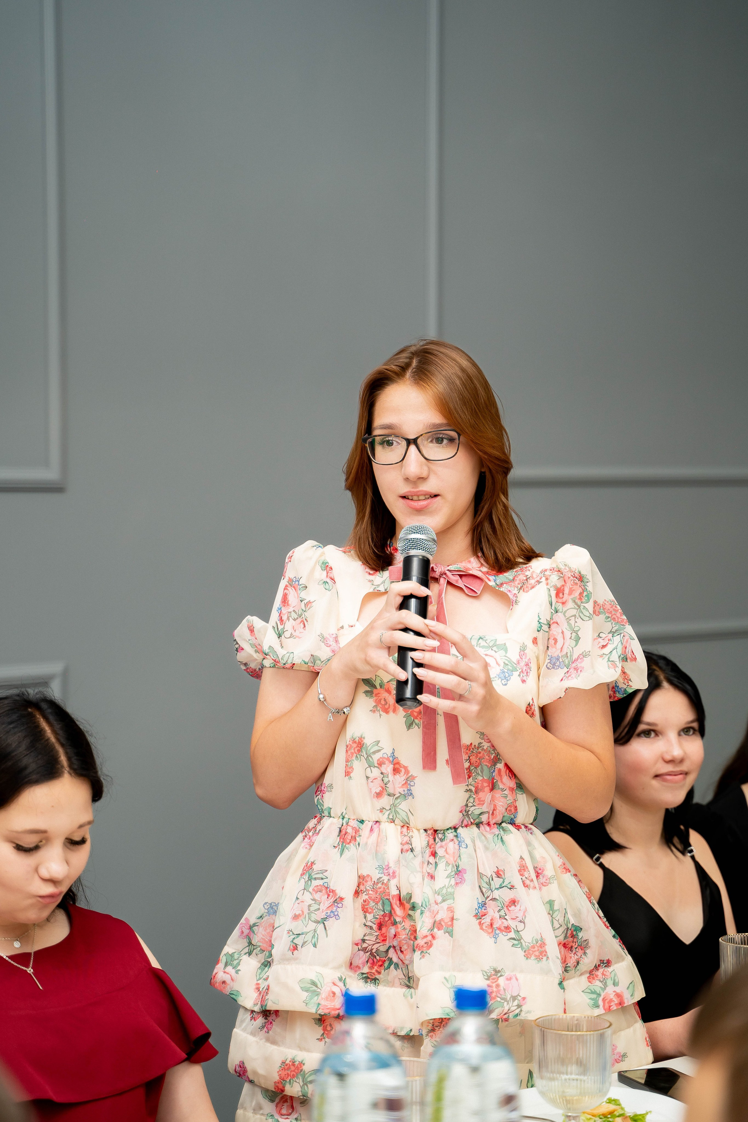 Школа 9 выпуск 2025. Выпускные альбомы в Краснодарском крае