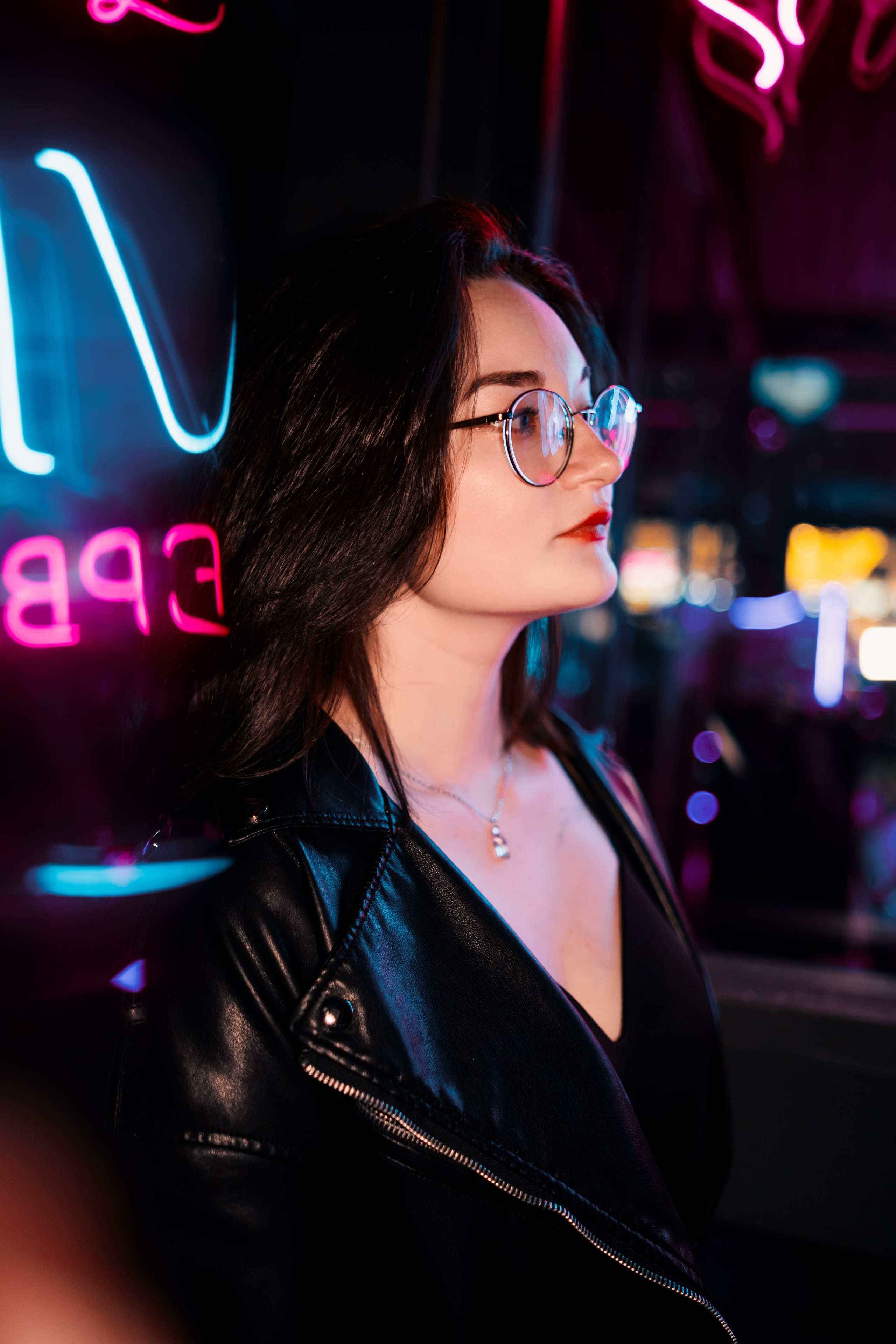 Юля | Палитра неоновых огней. Felixtones