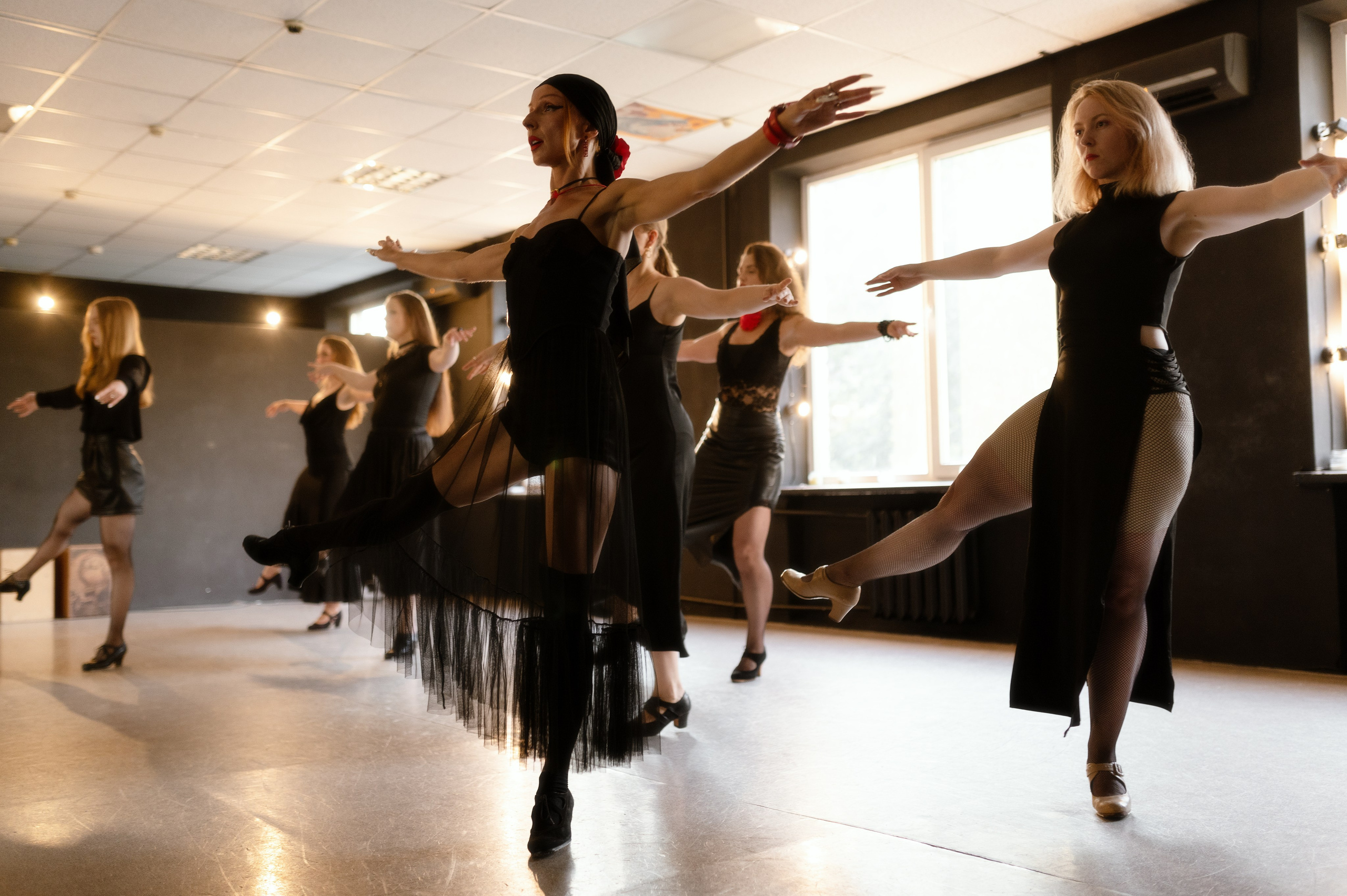 Фламенко. Школа танцев. Профессиональная фотосессия в Краснодаре | Фотограф Денис Труфанов