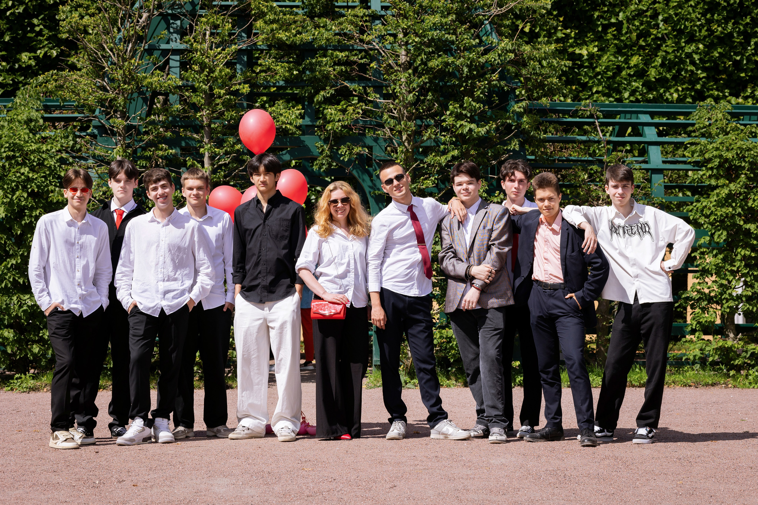 11 класс в Петергофе. Выпускные альбомы. Школьный и семейный фотограф Виктория Игнатьева