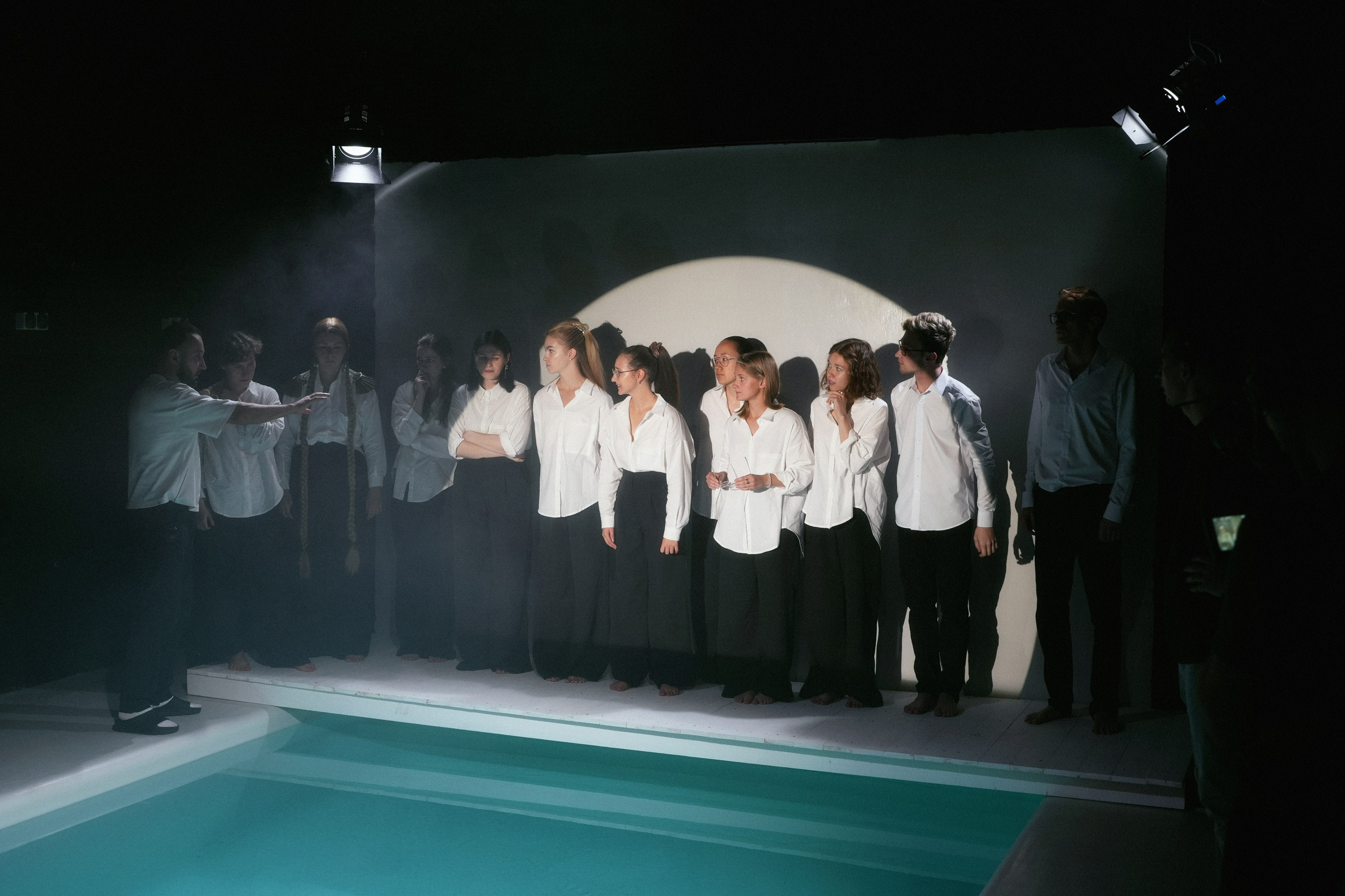 НОВОЕ СЛОВО. ANNA — PHOTOGRAPHER