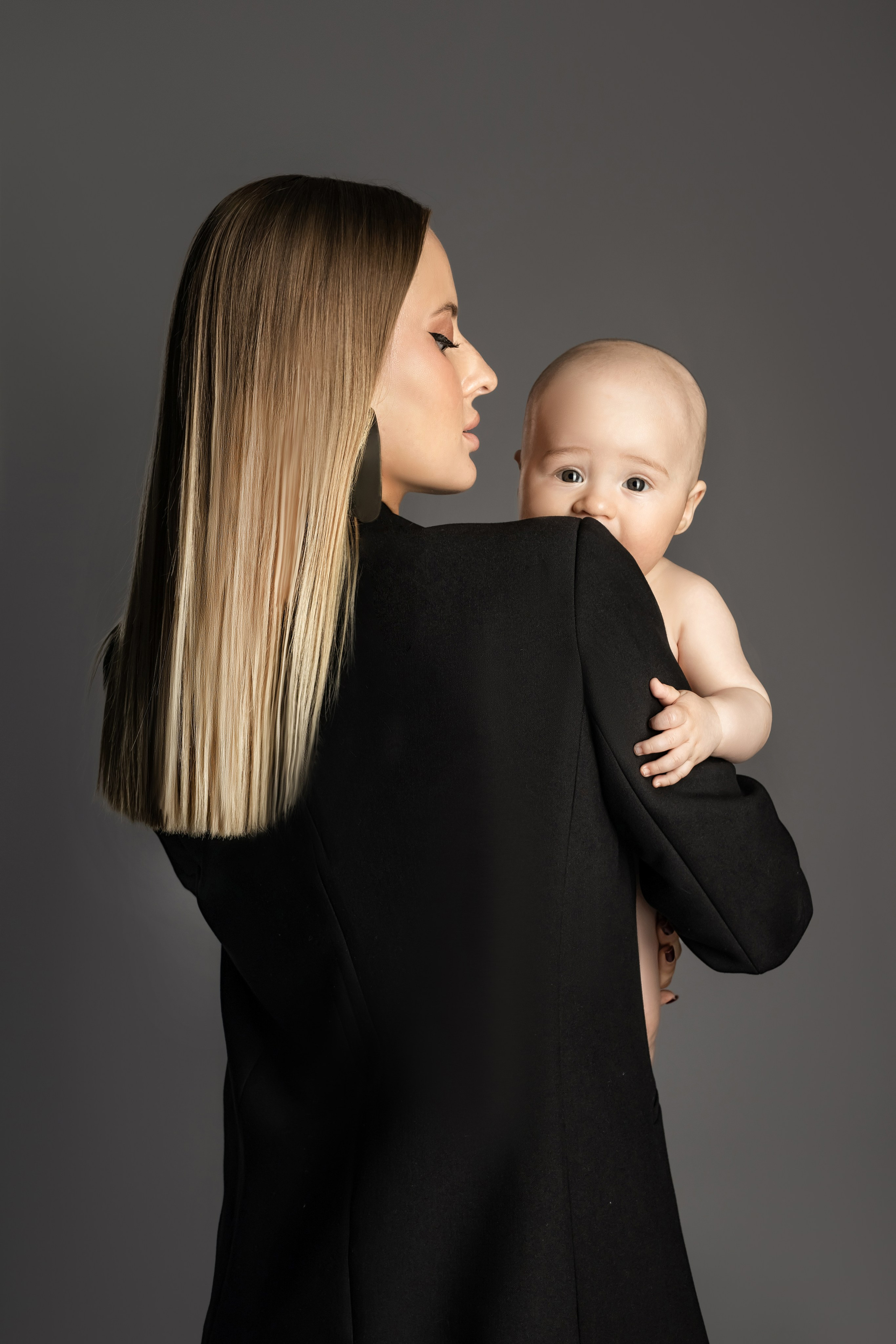 Материнство. Демидова Натали, фотограф беременности и материнства г. Астана