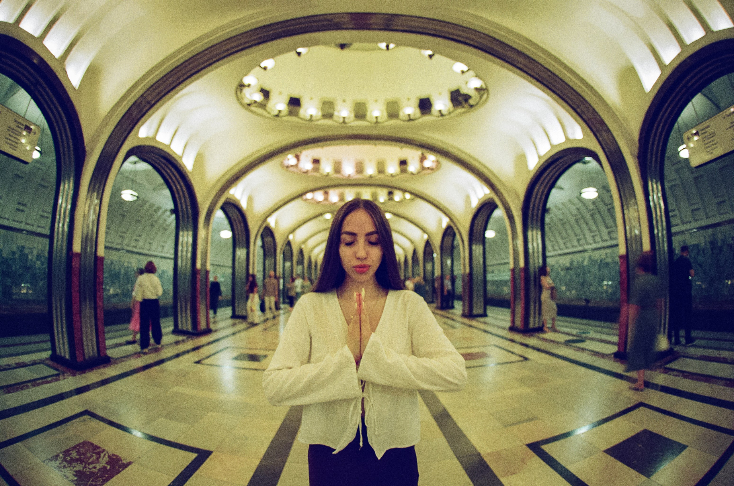 ФОТО НА ПЛЕНКУ. Фотостудия в Москве LUXARTPHOTO