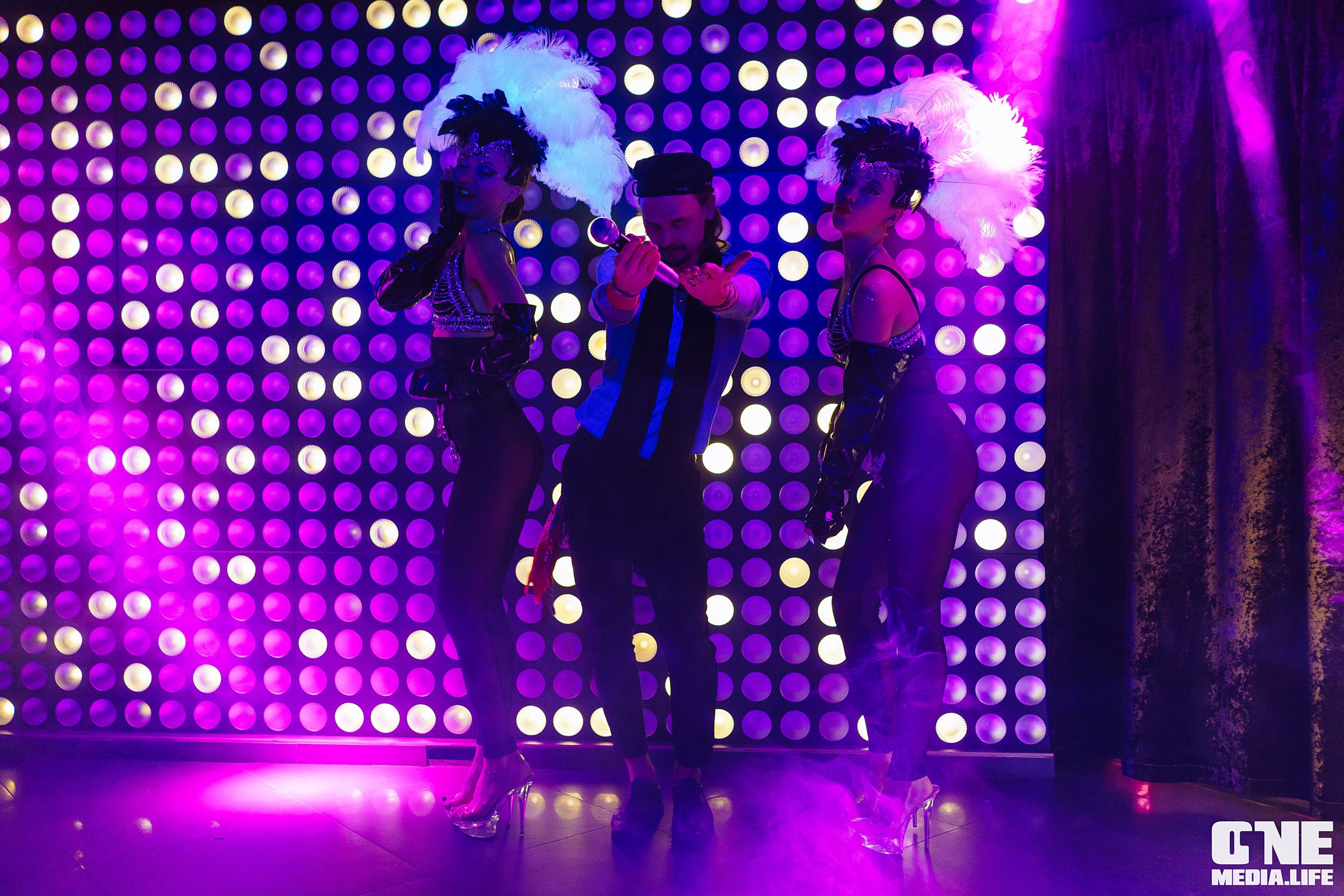 Фоторепортаж из караоке-клуба Эйфория. One Media Life: фоторепортажи, фотоотчеты с мероприятий и заведений