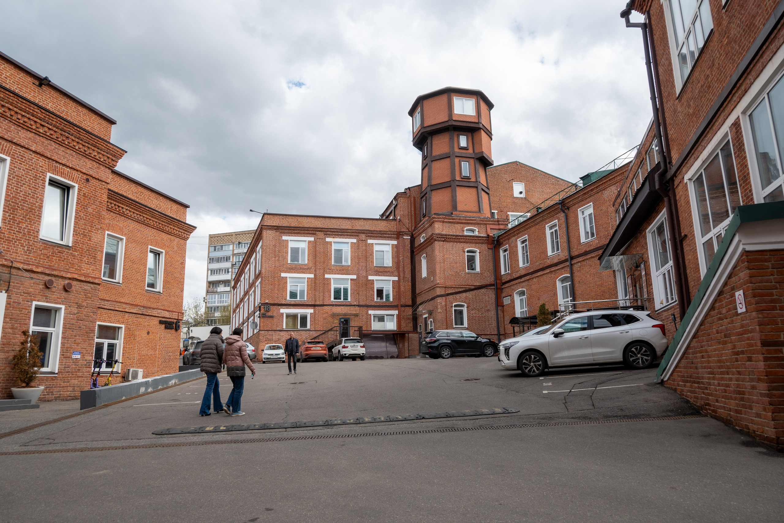 20240419 Хамовники. Дмитрий Ремизов. Фотография, как хобби