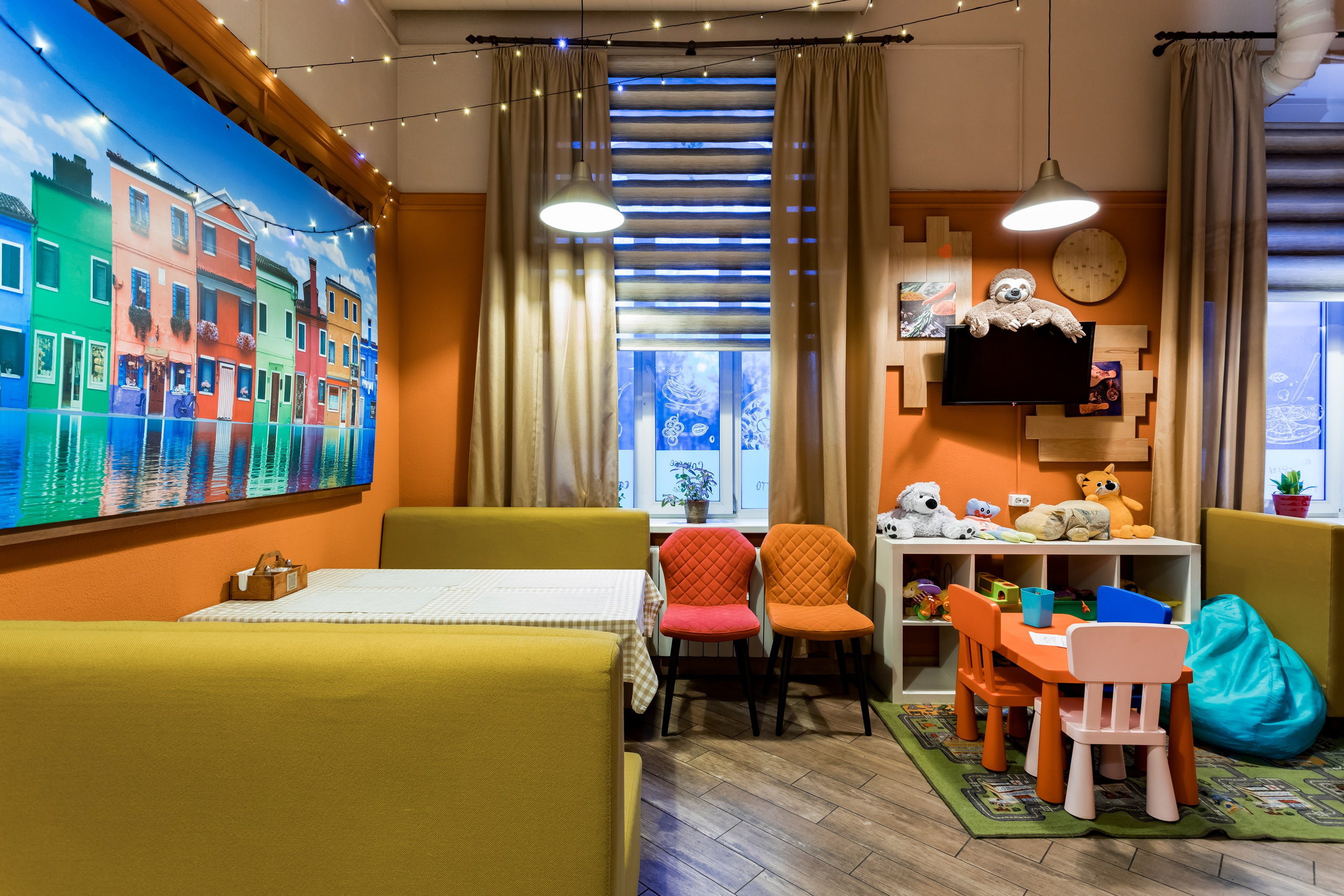 Кафе Giovane nonna в Реутове. Интерьеры, Контент, Портреты | Фотограф в Москве Дани Терно