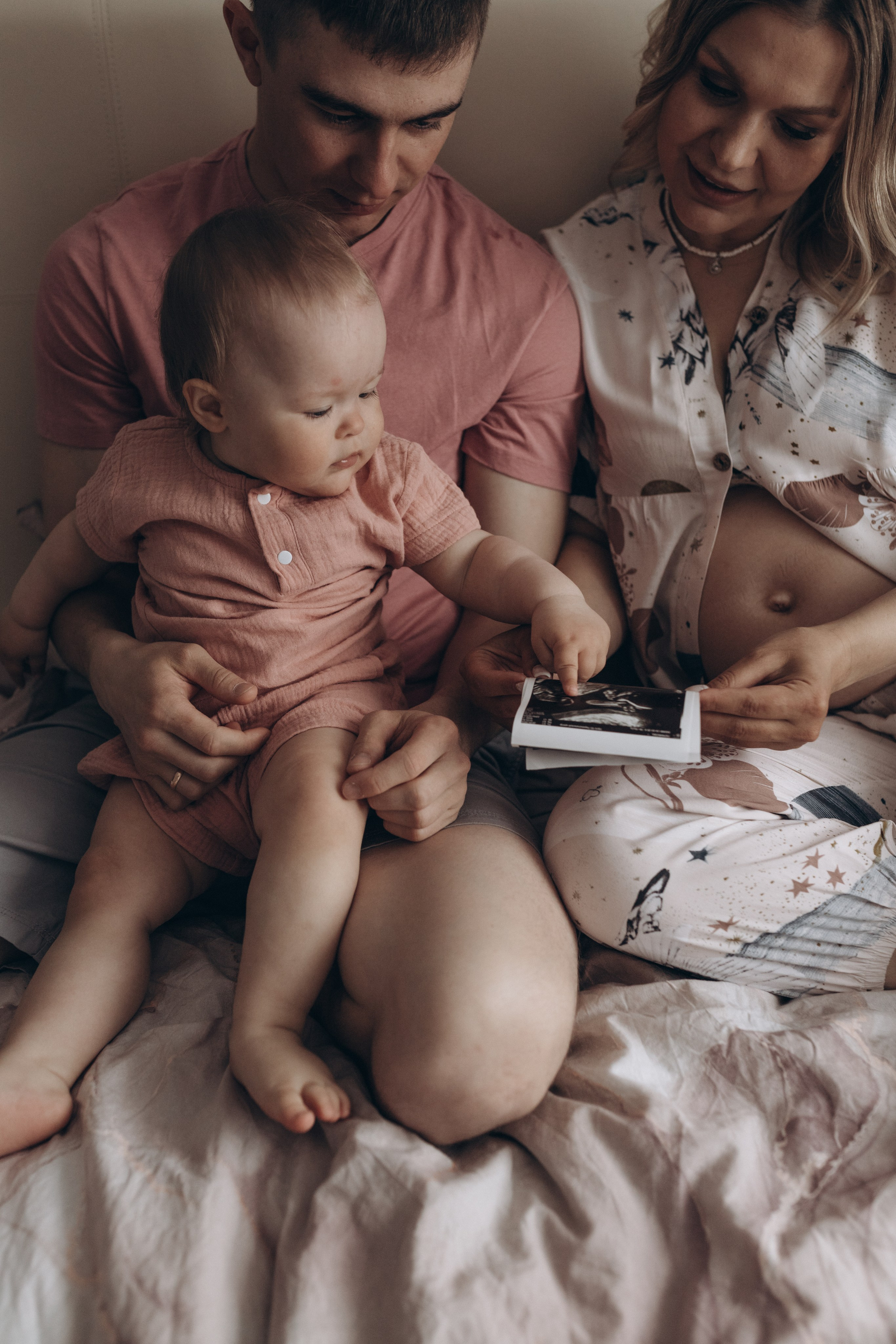 Беременность. Фотограф новорожденных в Тюмени