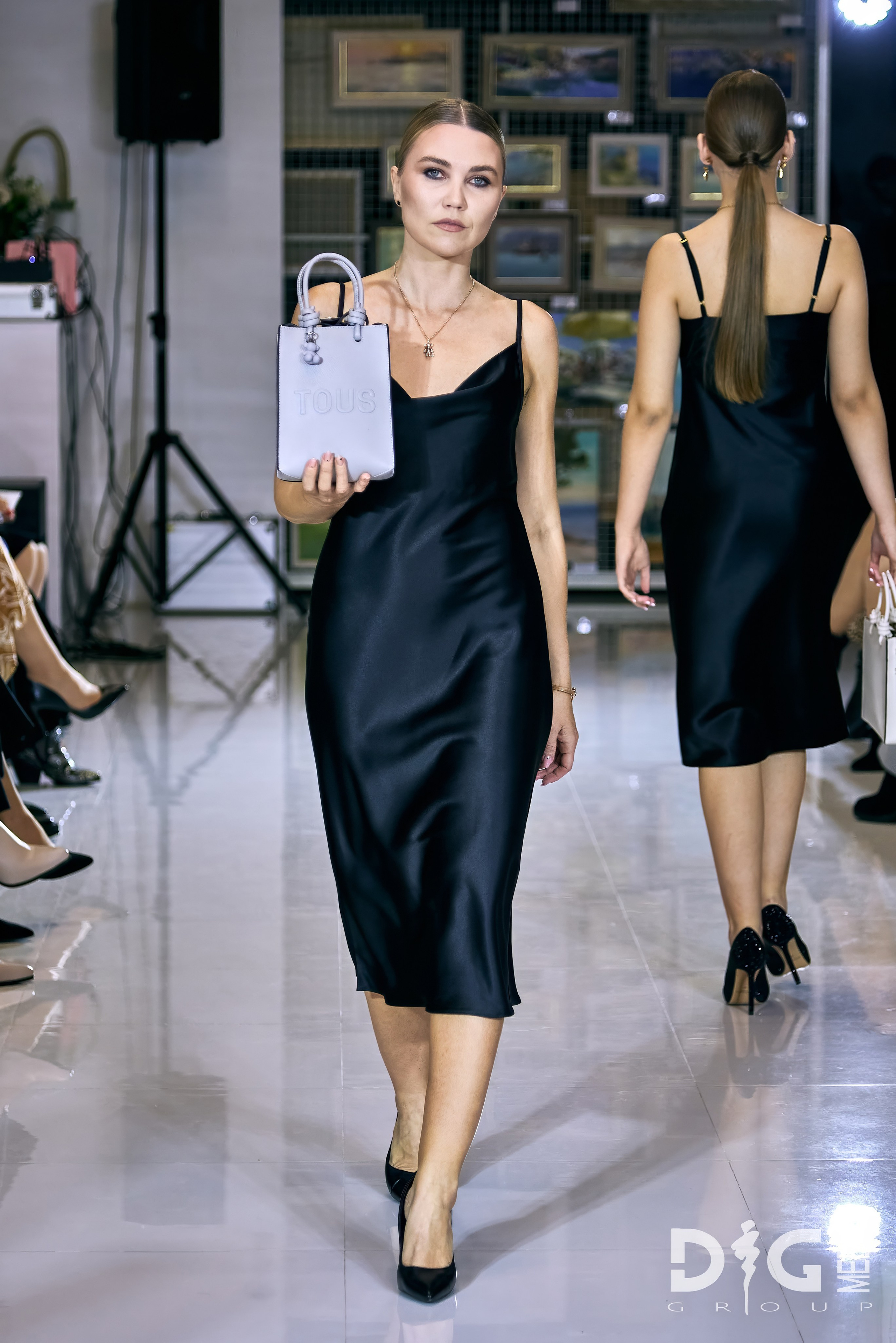 Tous | fashion show. Showbiz | Fashion | Reportage