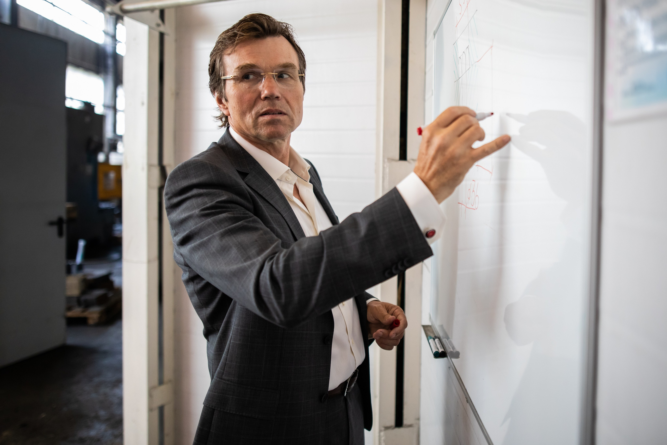 Портретная фотосъемка и мобильная фотостудия в Москве. Промышленный фотограф, фоторепортаж, Россия