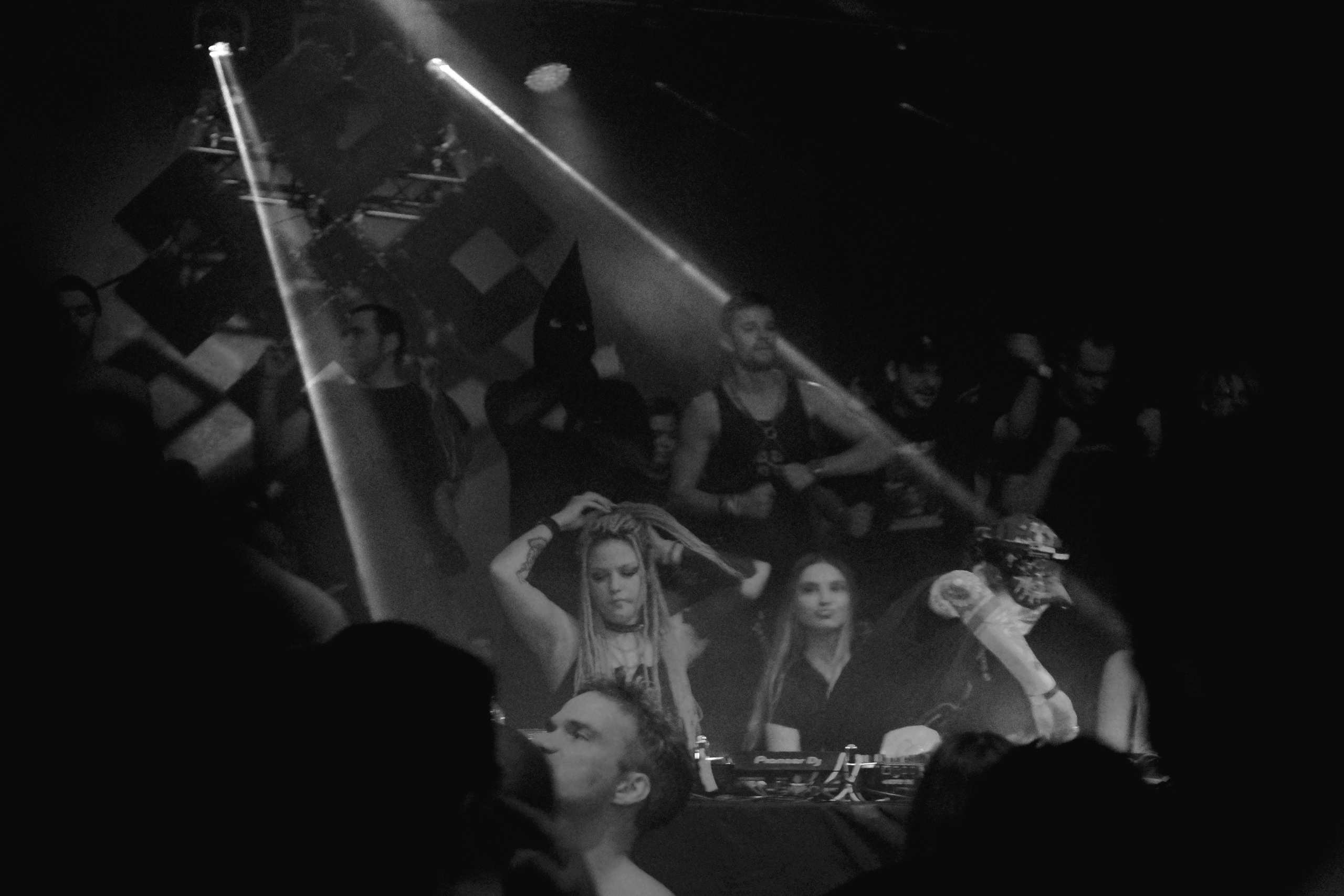 Monasterio. Санкт-Петербург. 8/11/2025. Репортажный фотограф в Санкт-Петербурге Даниил Могута