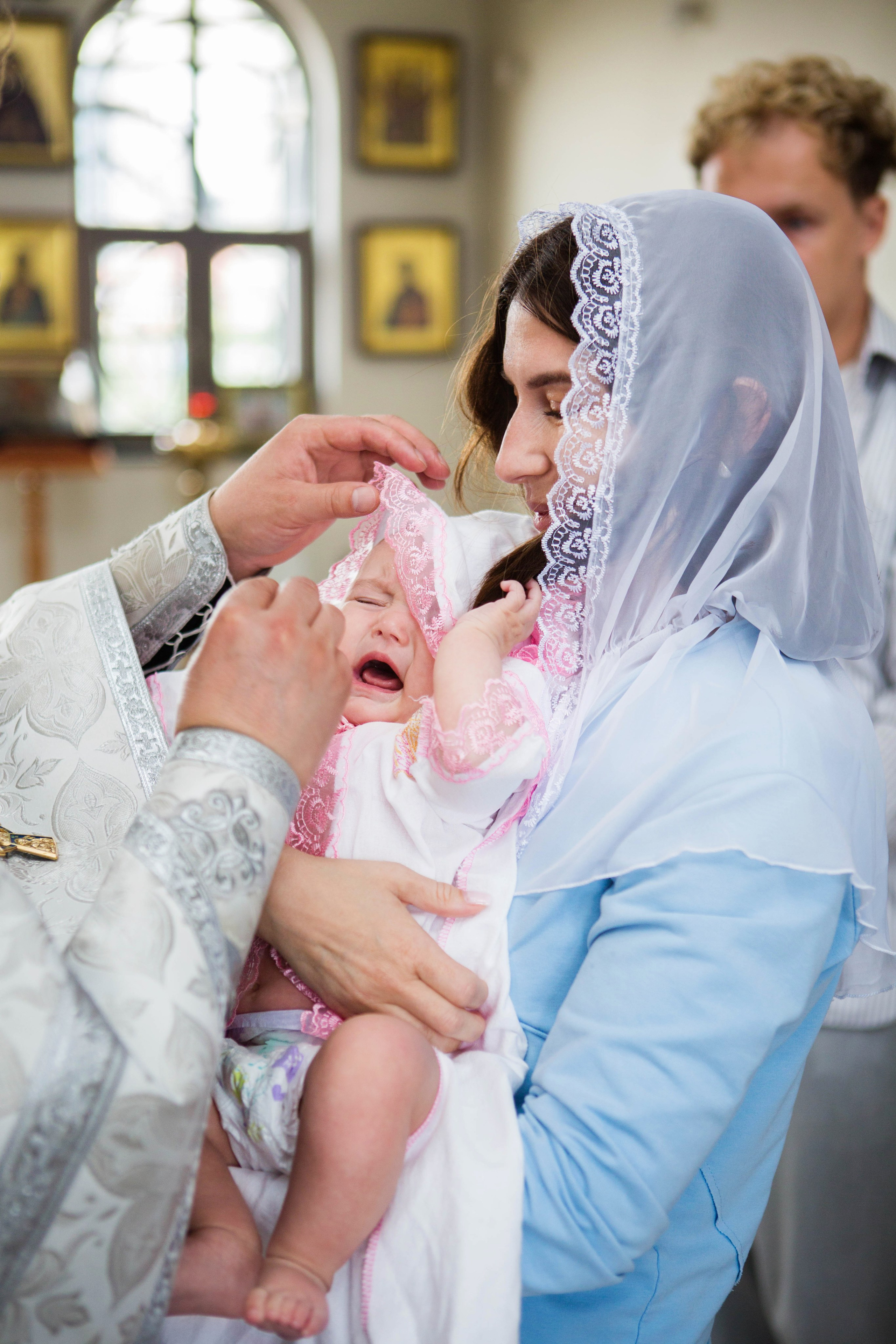 Крещение Софии. Храм Андрея Первозванного. Свадебный семейный и детский фотограф в Краснодаре Карина Федоровская