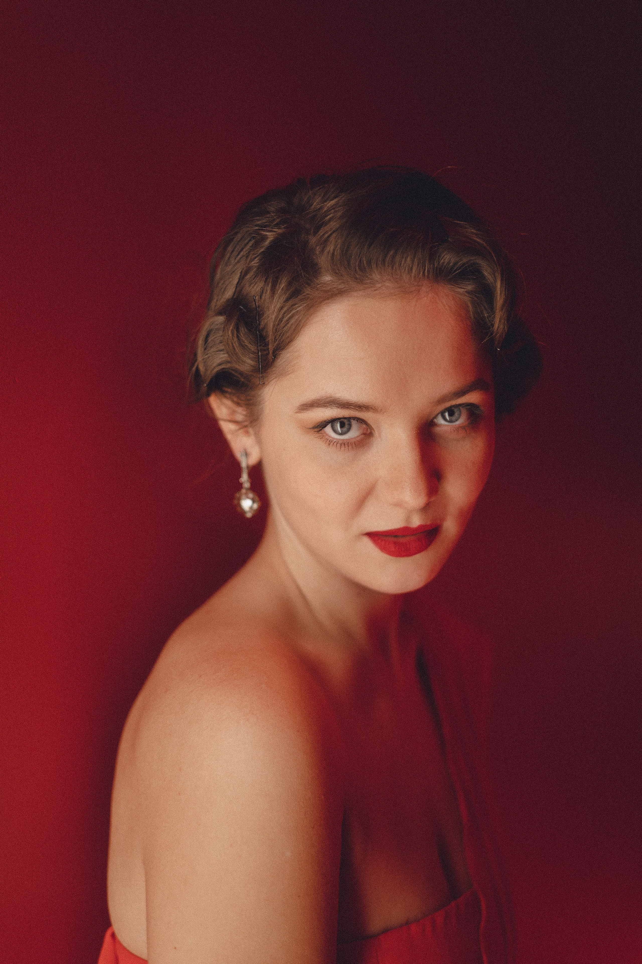 Стильная фотосессия для девушки в Санкт-Петербурге. Фотограф в Санкт-Петербурге Осокина Елизавета