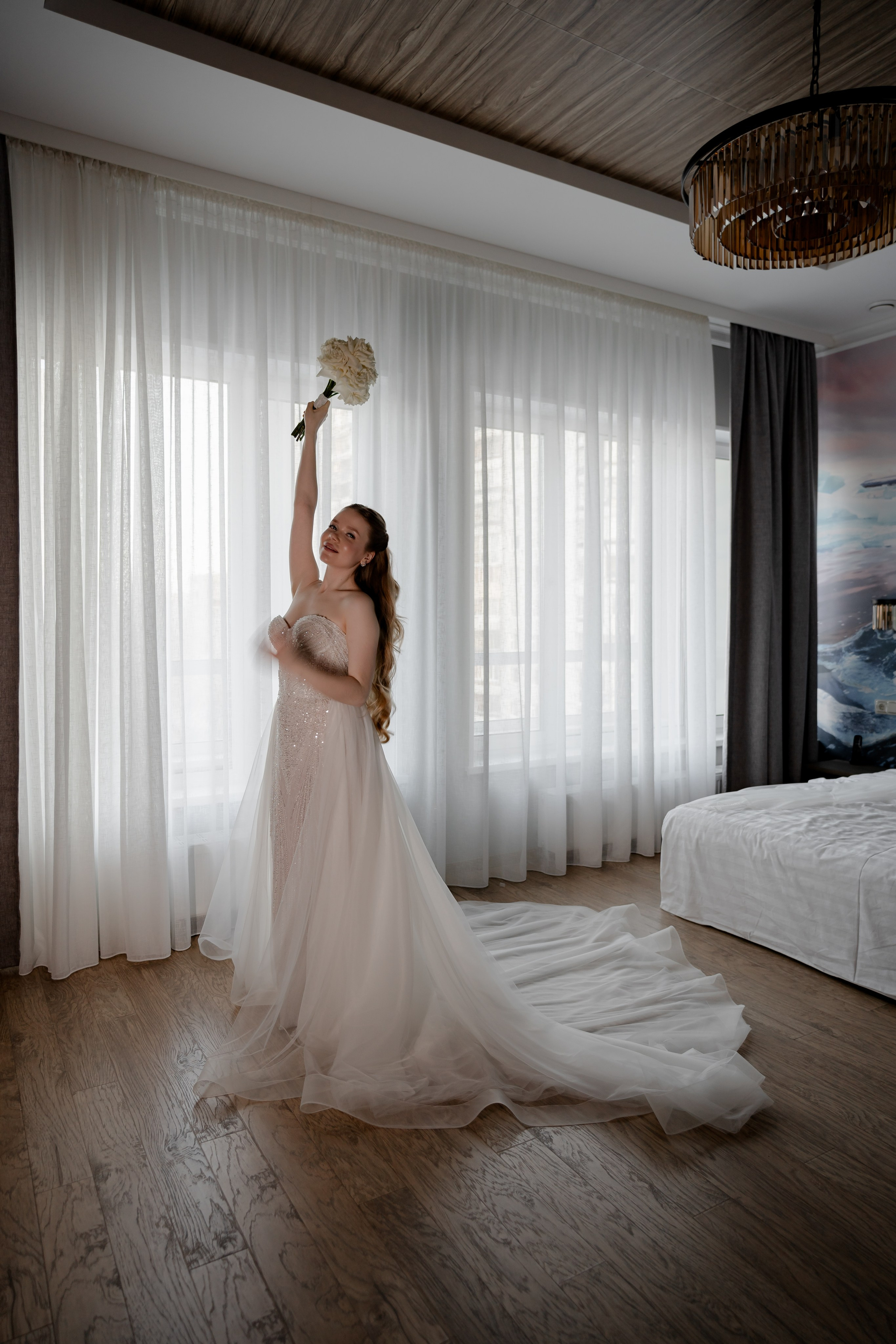 СВАДЕБНАЯ СЬЕМКА СБОРОВ В ОТЕЛЕ И ВЫЕЗД НА ЦЕРЕМОНИЮ (СНЯТО В СИБИРЕ В НИЖНЕВАРТОВСКЕ). Профессиональный фотограф, Санкт-Петербург — Виктория Богомолова