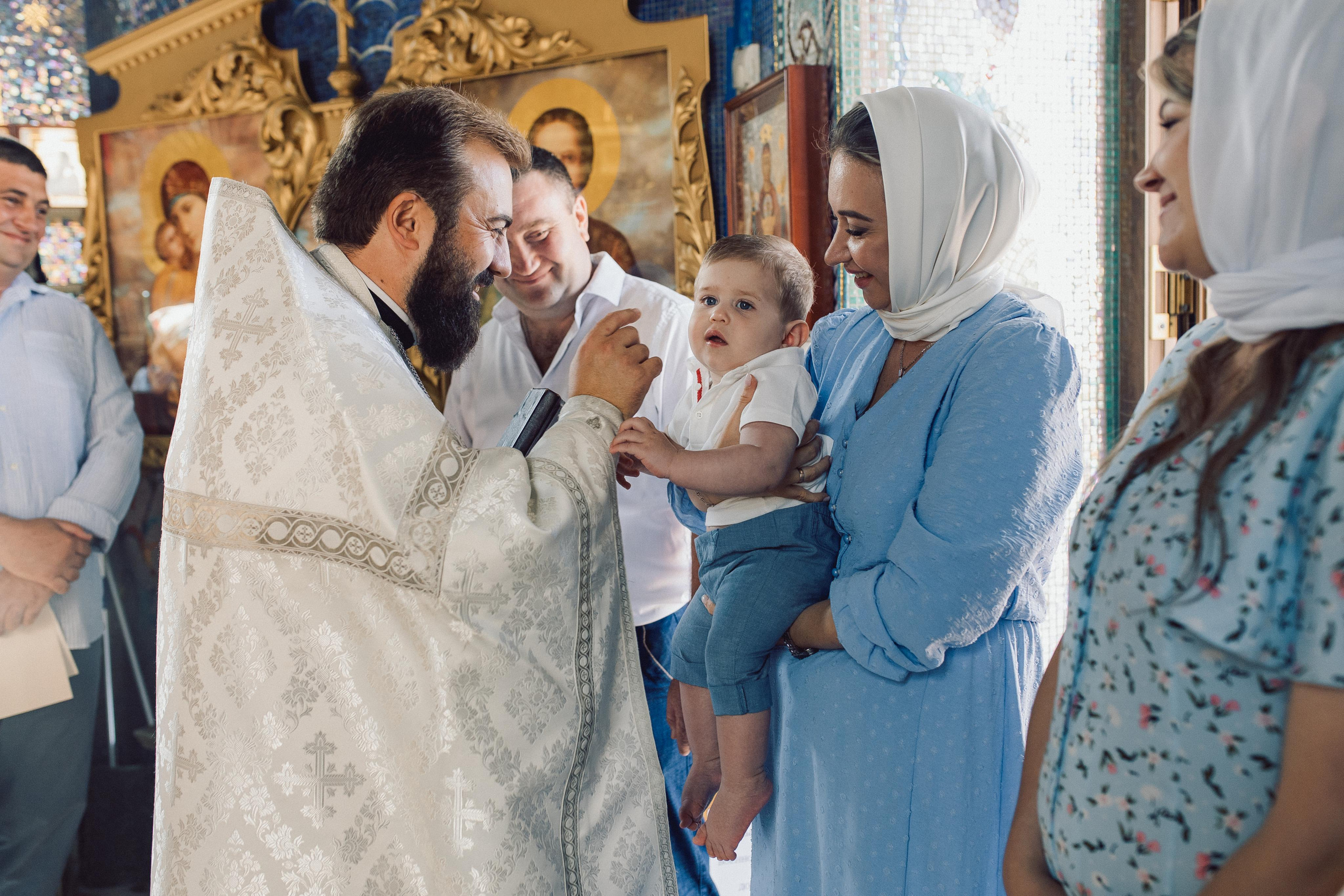 Крещение Льва